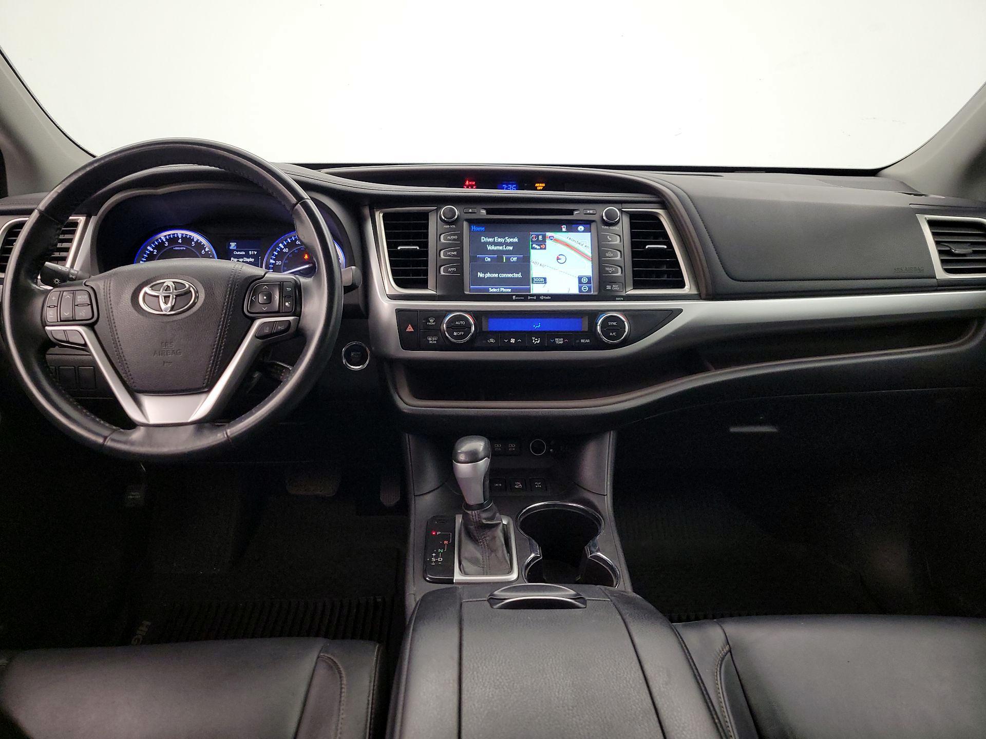 Thumbnail: 2017 Toyota Highlander - 9