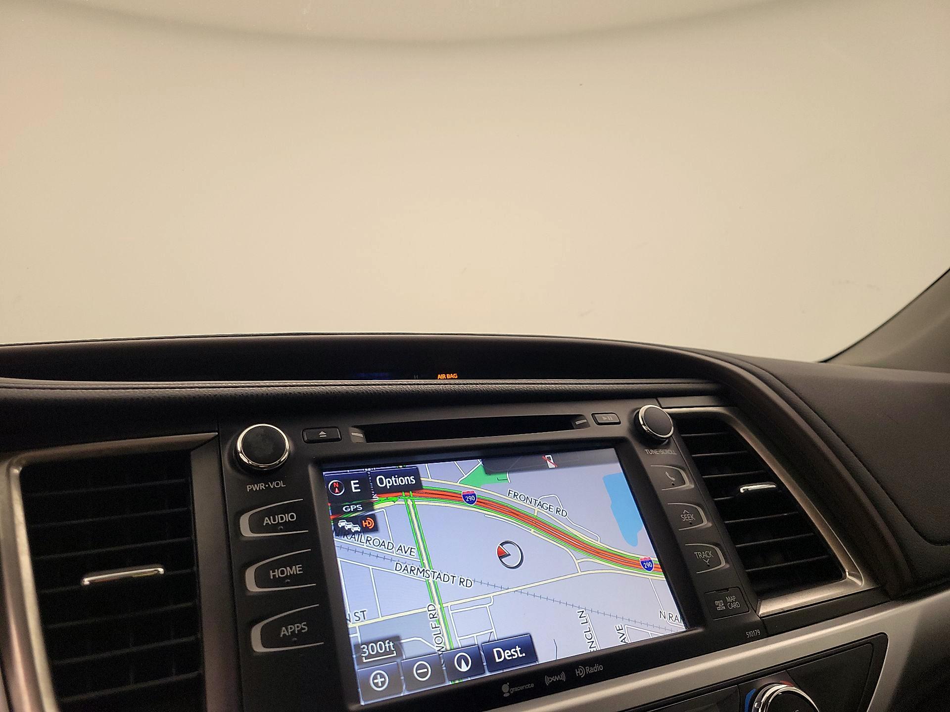 Thumbnail: 2017 Toyota Highlander - 14