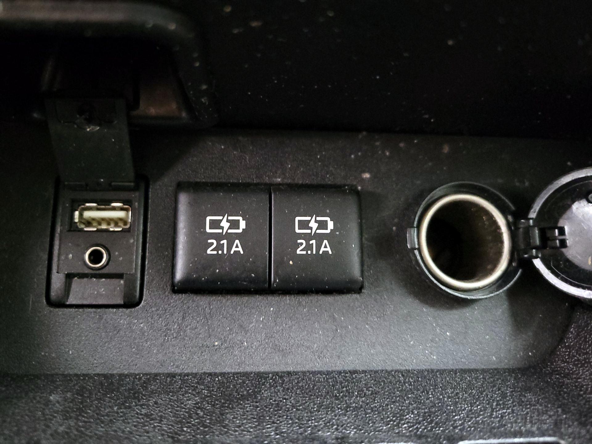 Thumbnail: 2017 Toyota Highlander - 19