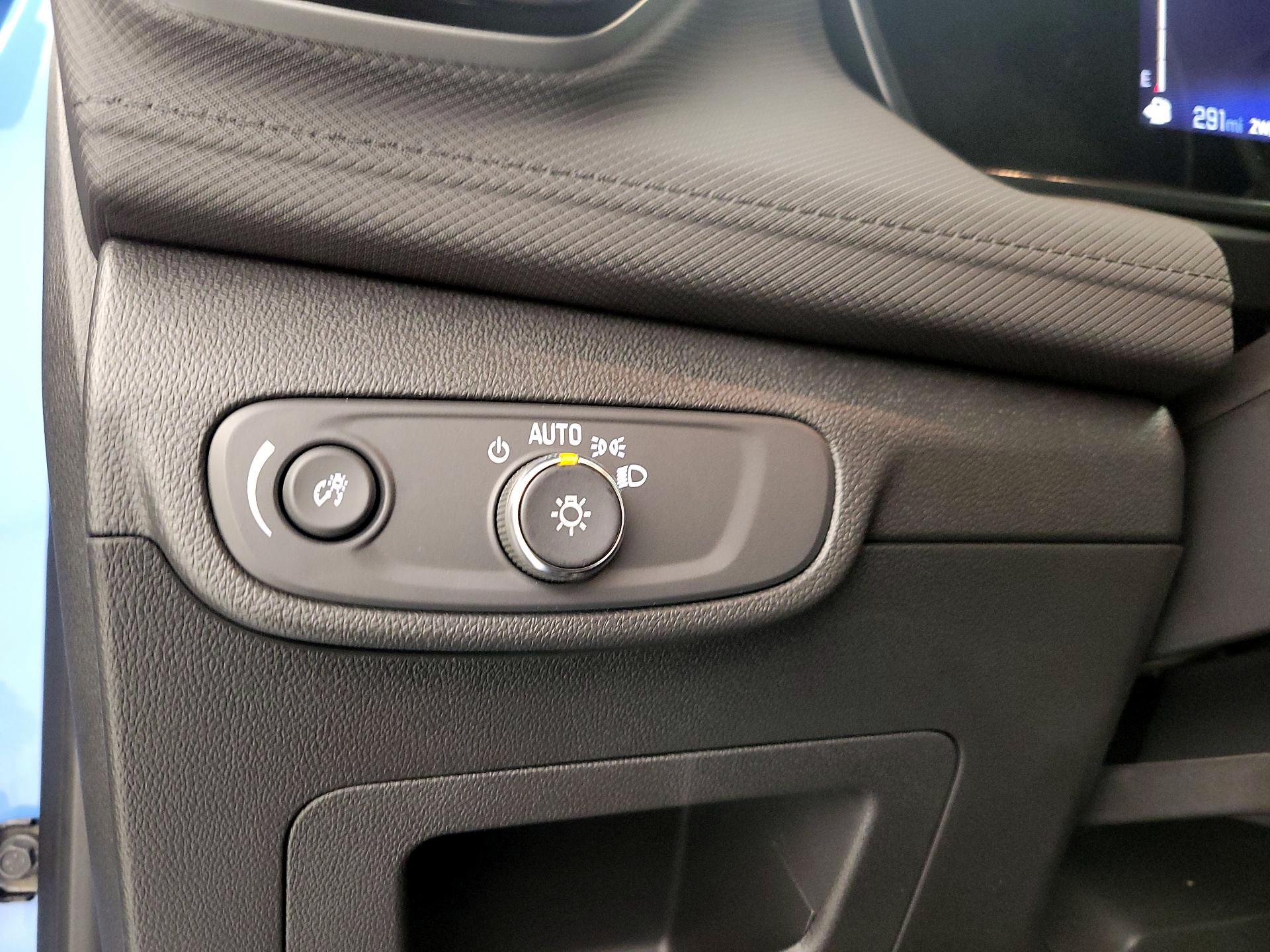 Thumbnail: 2024 Chevrolet TrailBlazer - 13