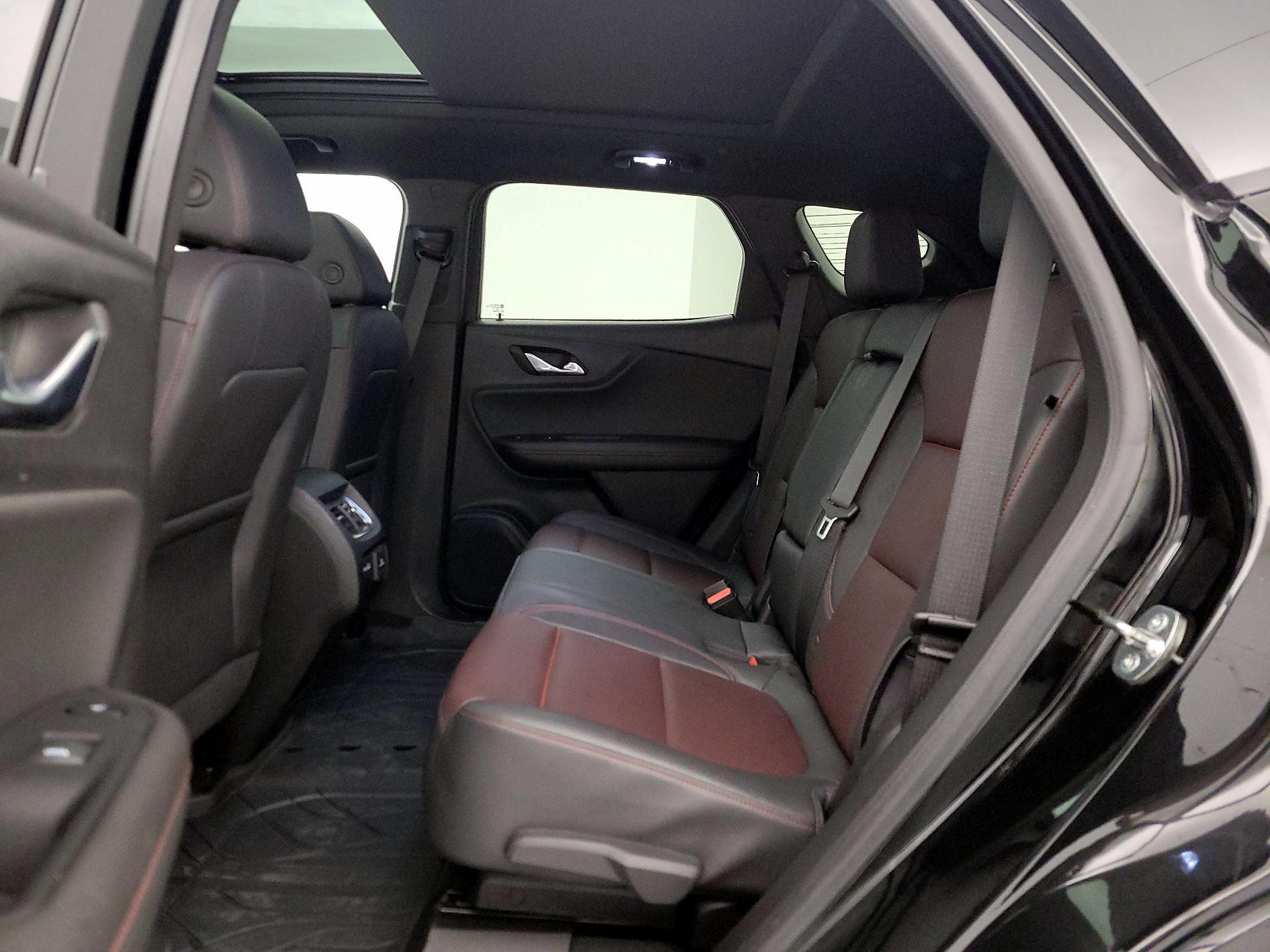 Thumbnail: 2023 Chevrolet Blazer - 20