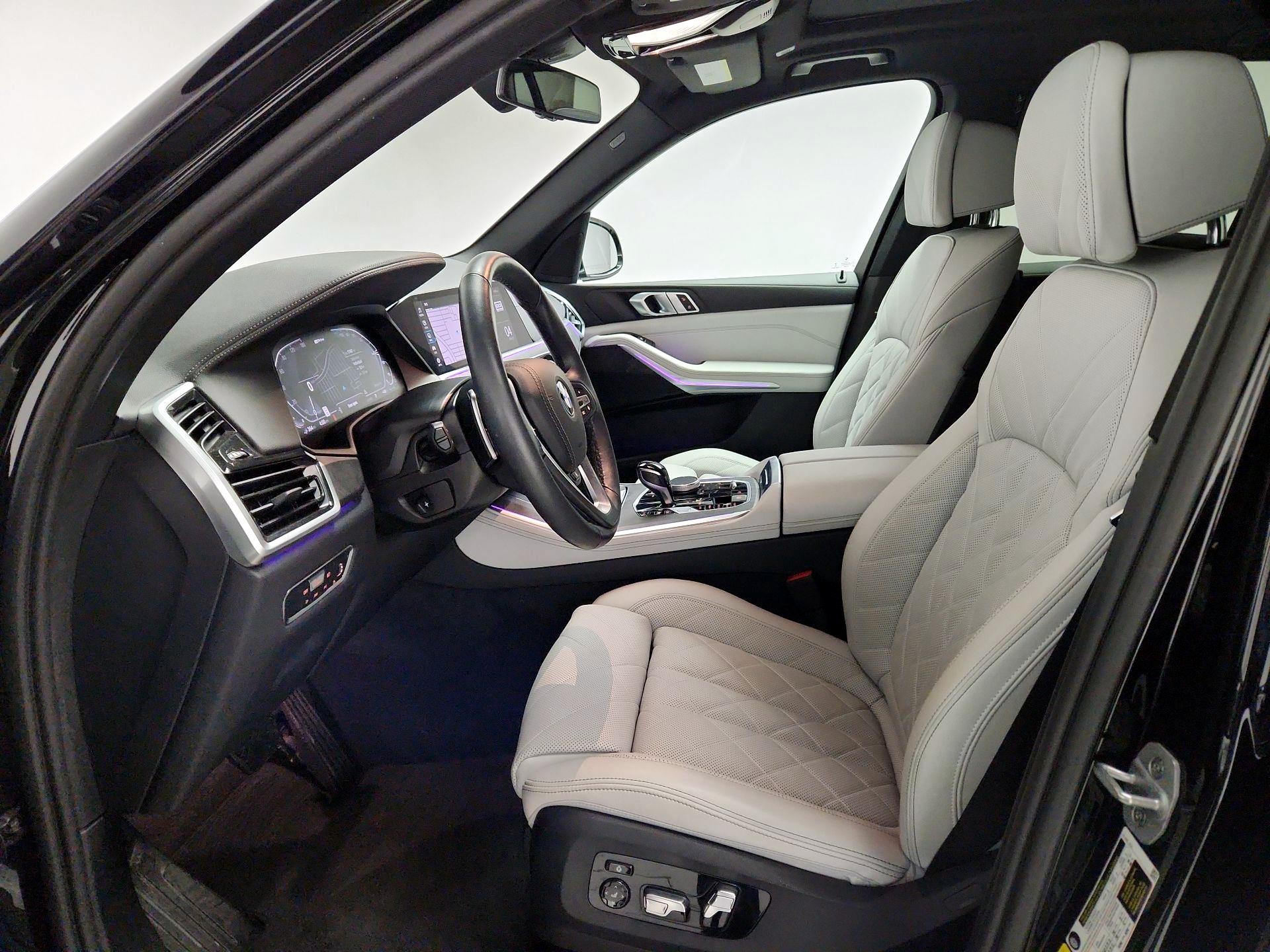 Thumbnail: 2023 BMW X5 - 11