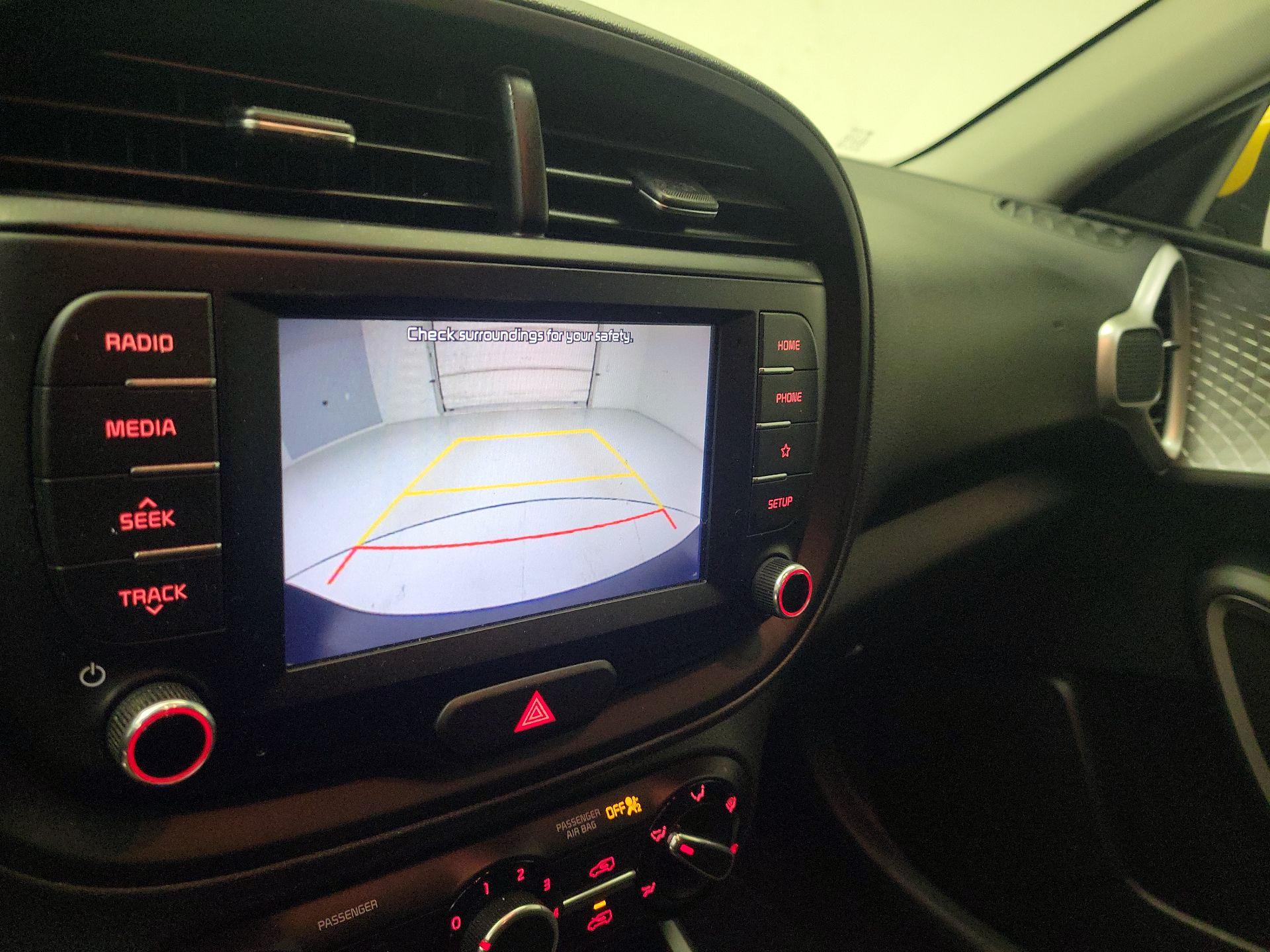 Thumbnail: 2020 Kia Soul - 14