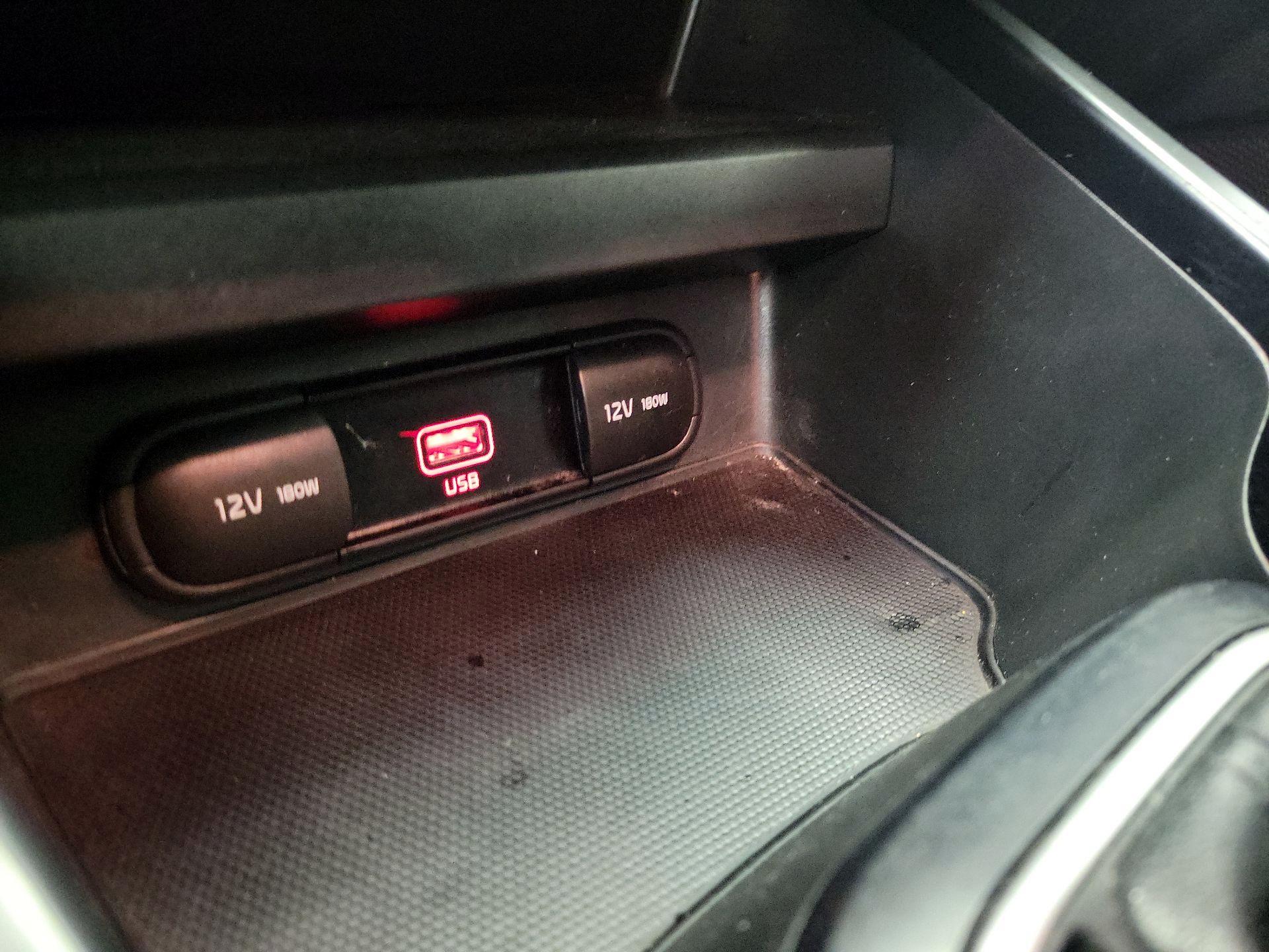 Thumbnail: 2020 Kia Soul - 18