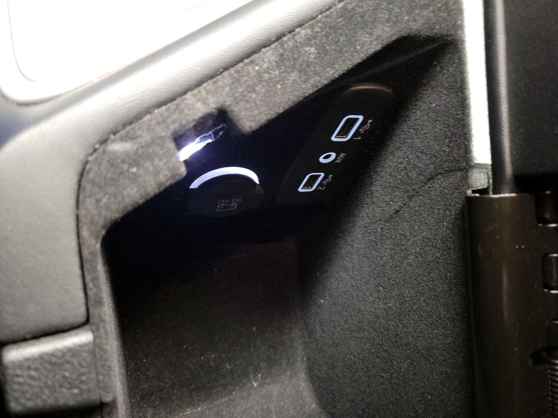 Thumbnail: 2021 Dodge Challenger - 18