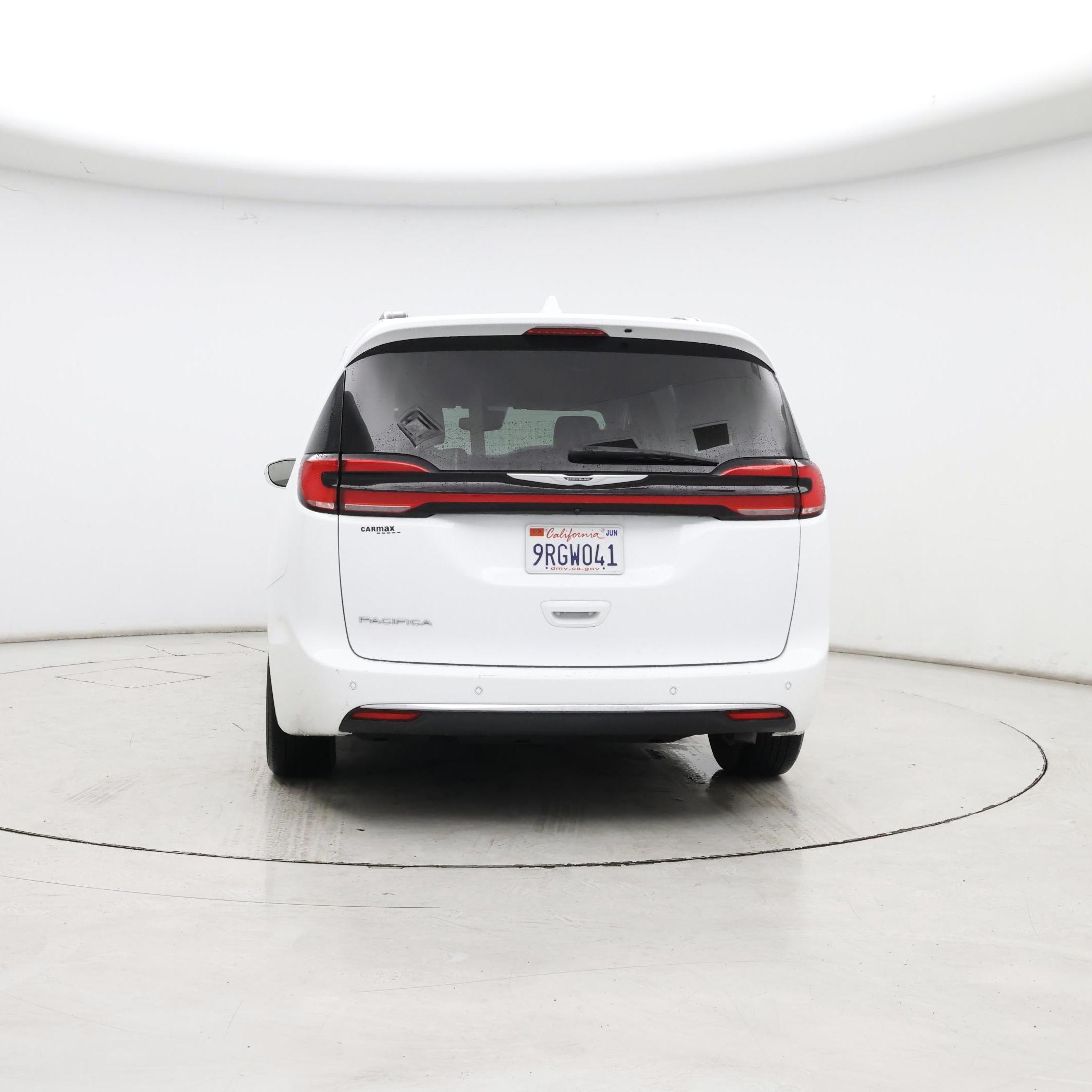 Thumbnail: 2022 Chrysler Pacifica - 6