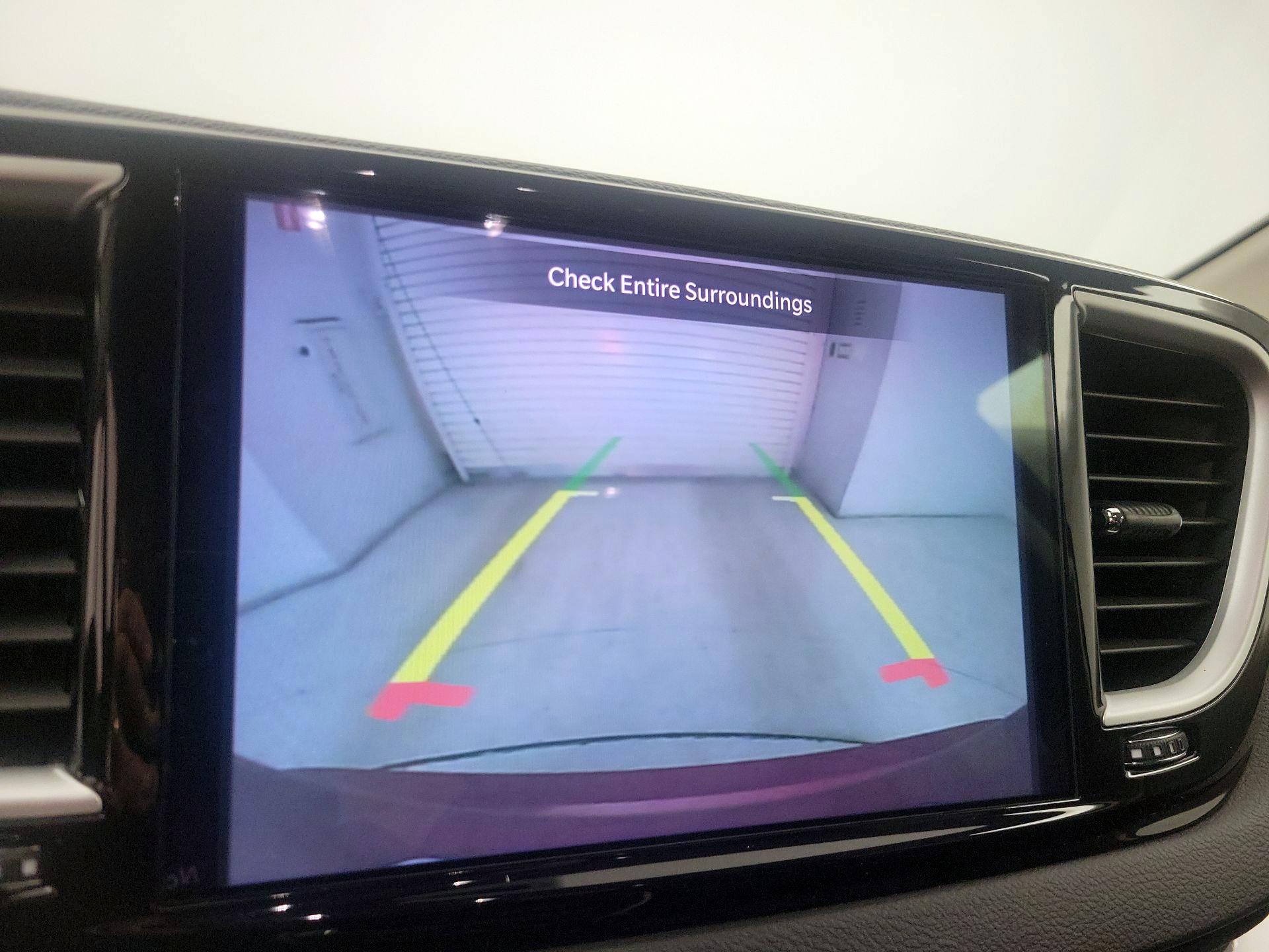 Thumbnail: 2022 Chrysler Pacifica - 14