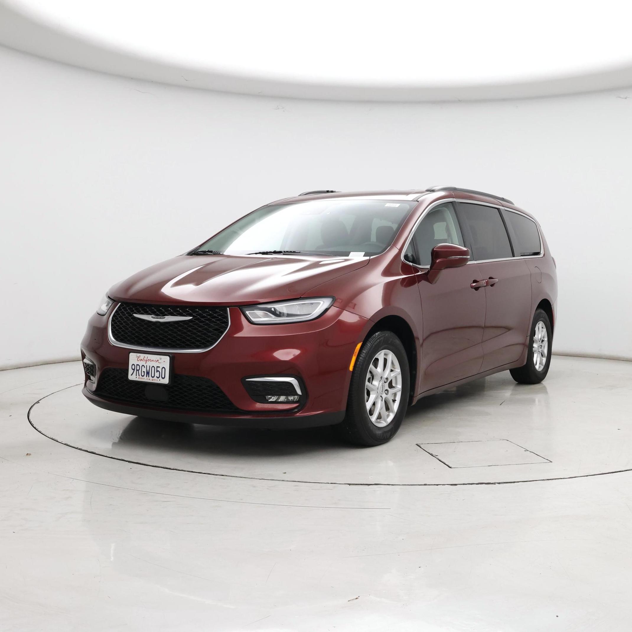 Thumbnail: 2022 Chrysler Pacifica - 4