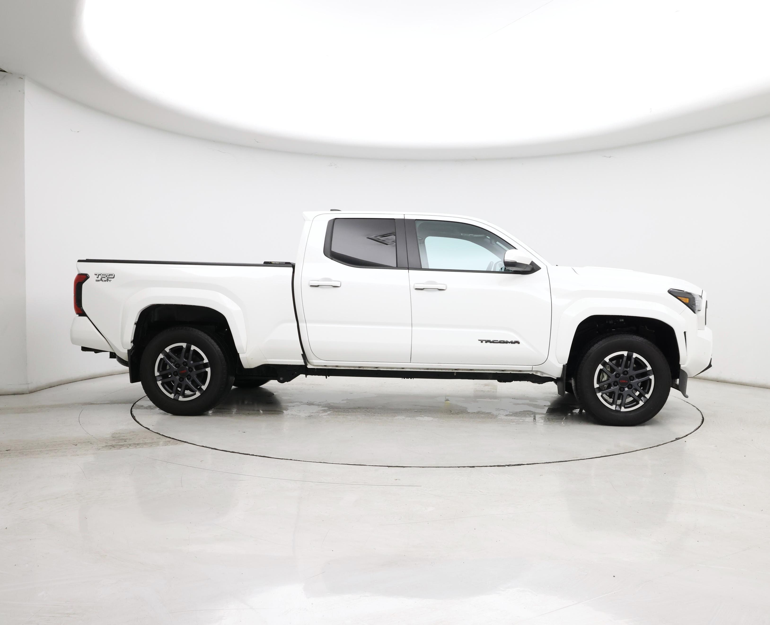 Thumbnail: 2024 Toyota Tacoma - 7