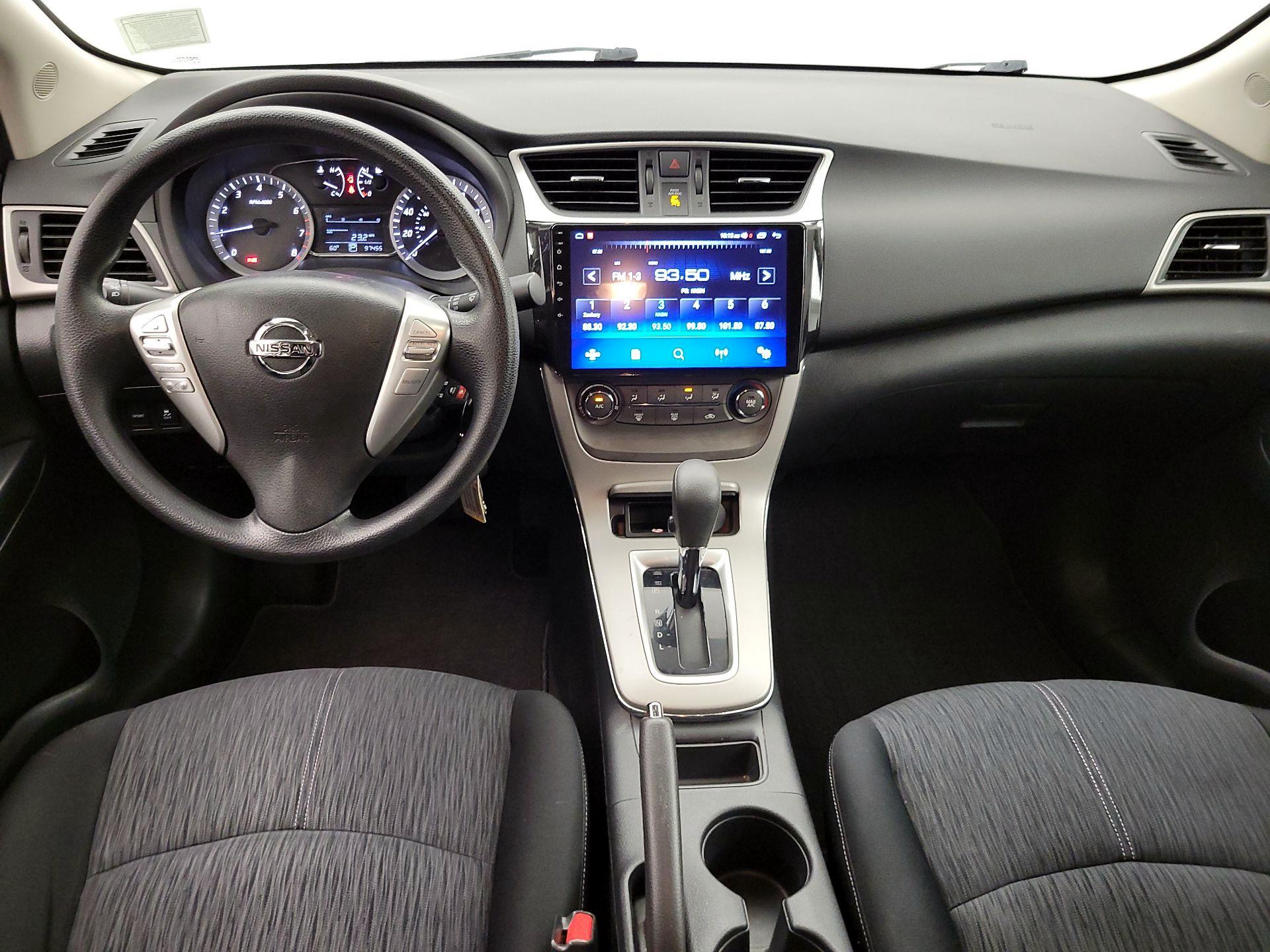 Thumbnail: 2014 Nissan Sentra - 9