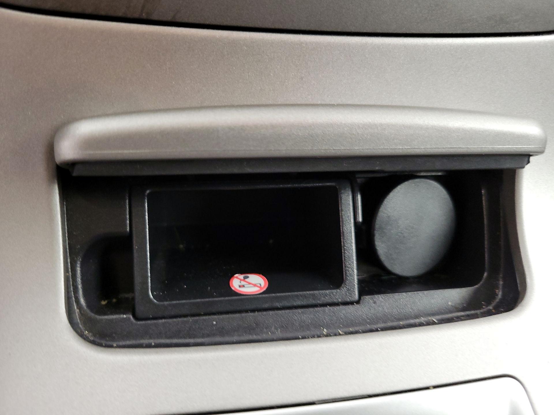 Thumbnail: 2014 Nissan Sentra - 18