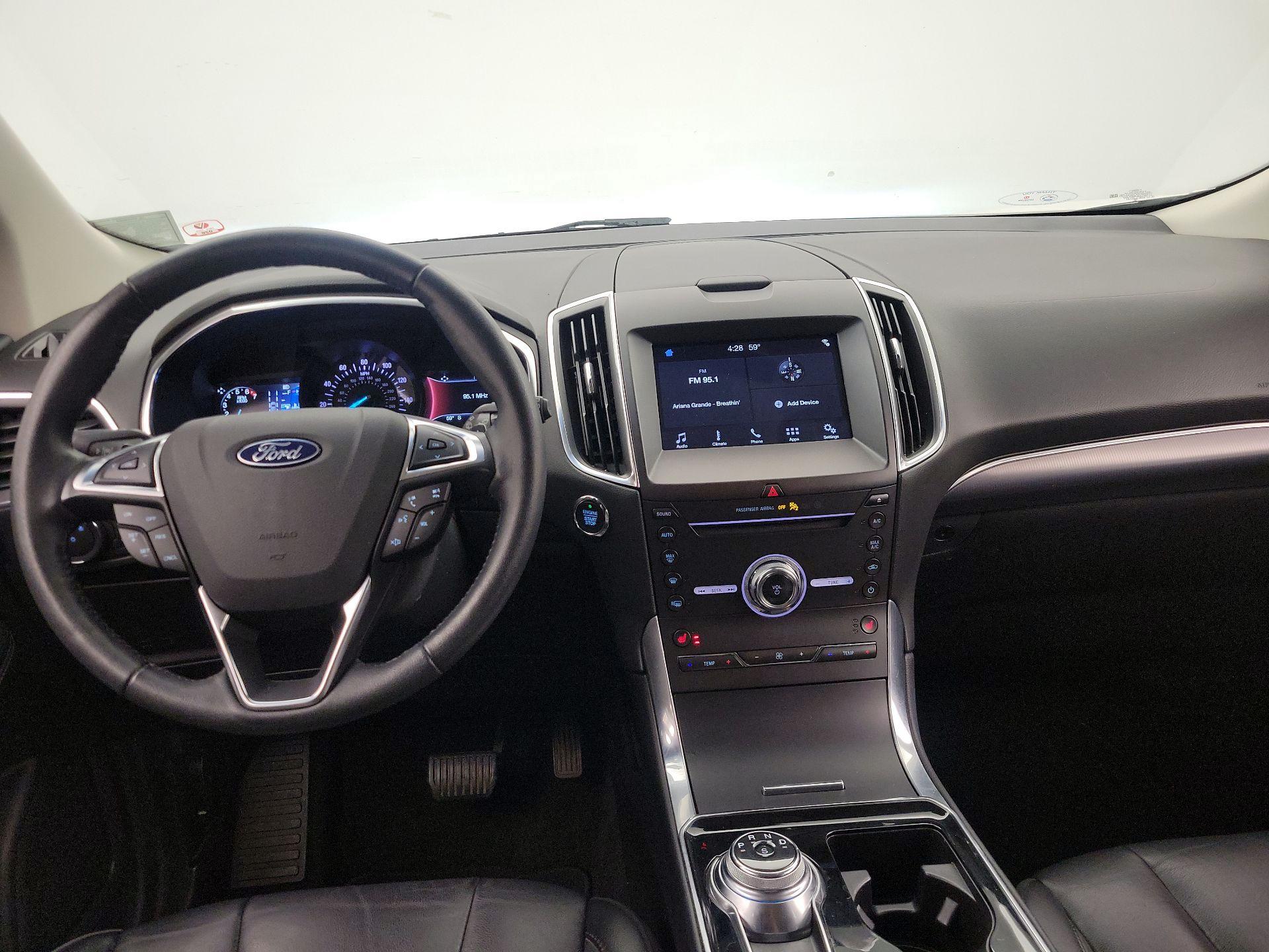 Thumbnail: 2019 Ford Edge - 9