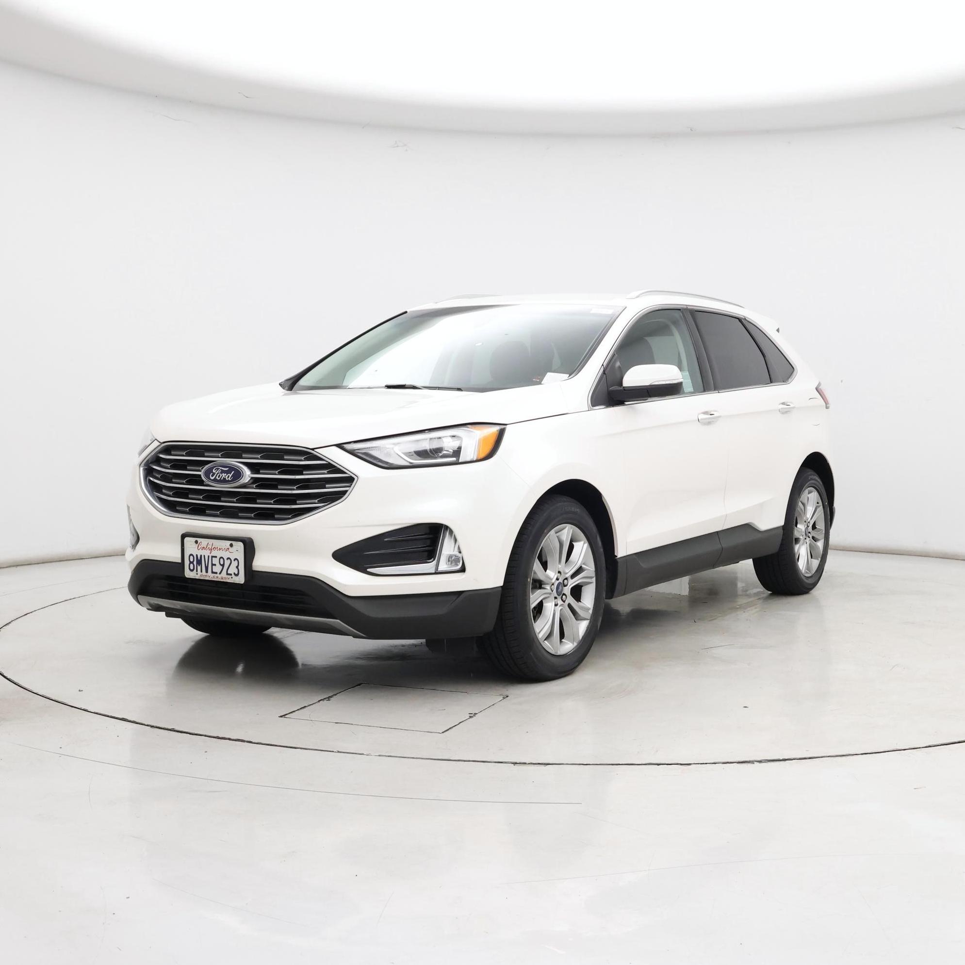 Thumbnail: 2019 Ford Edge - 4