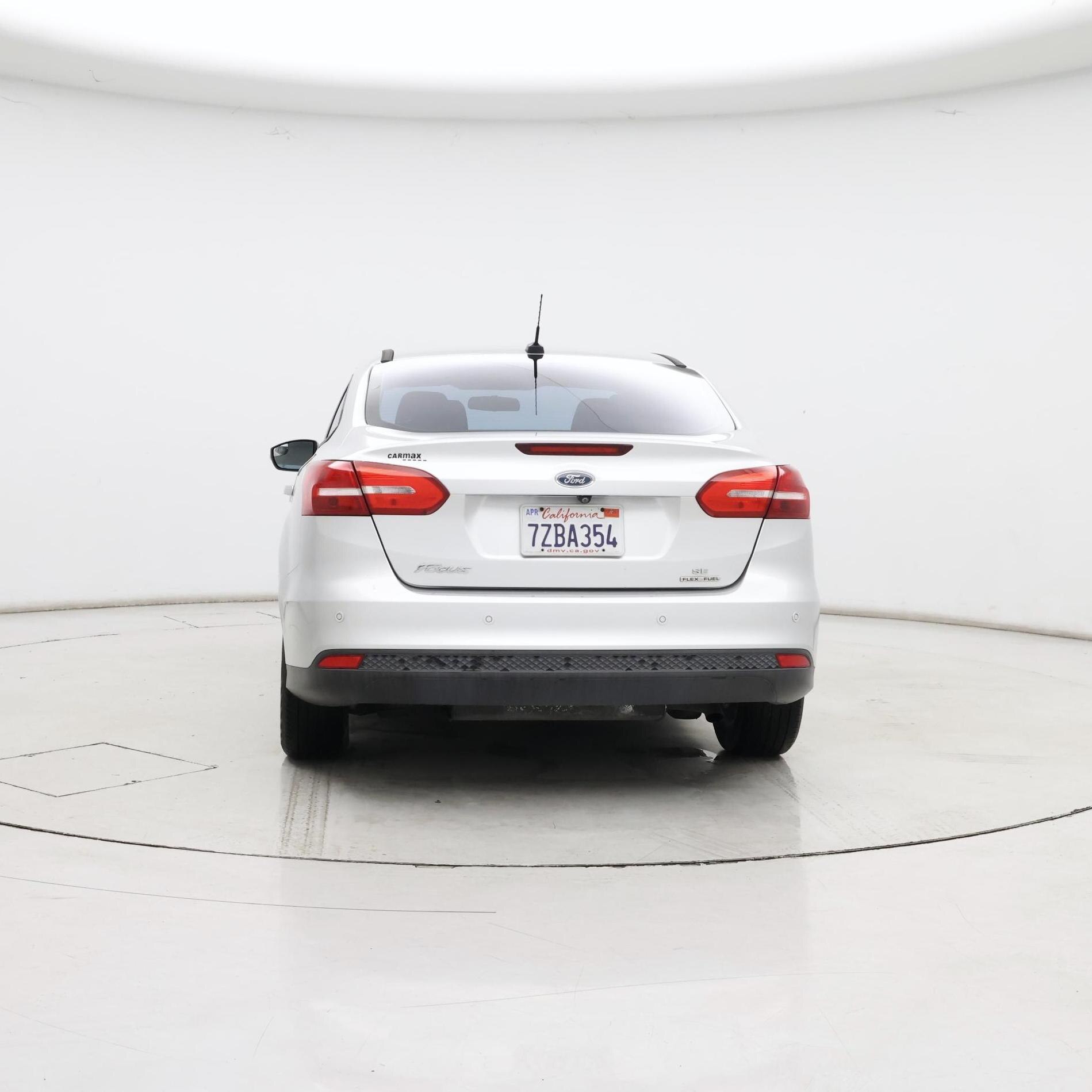 Thumbnail: 2016 Ford Focus - 6