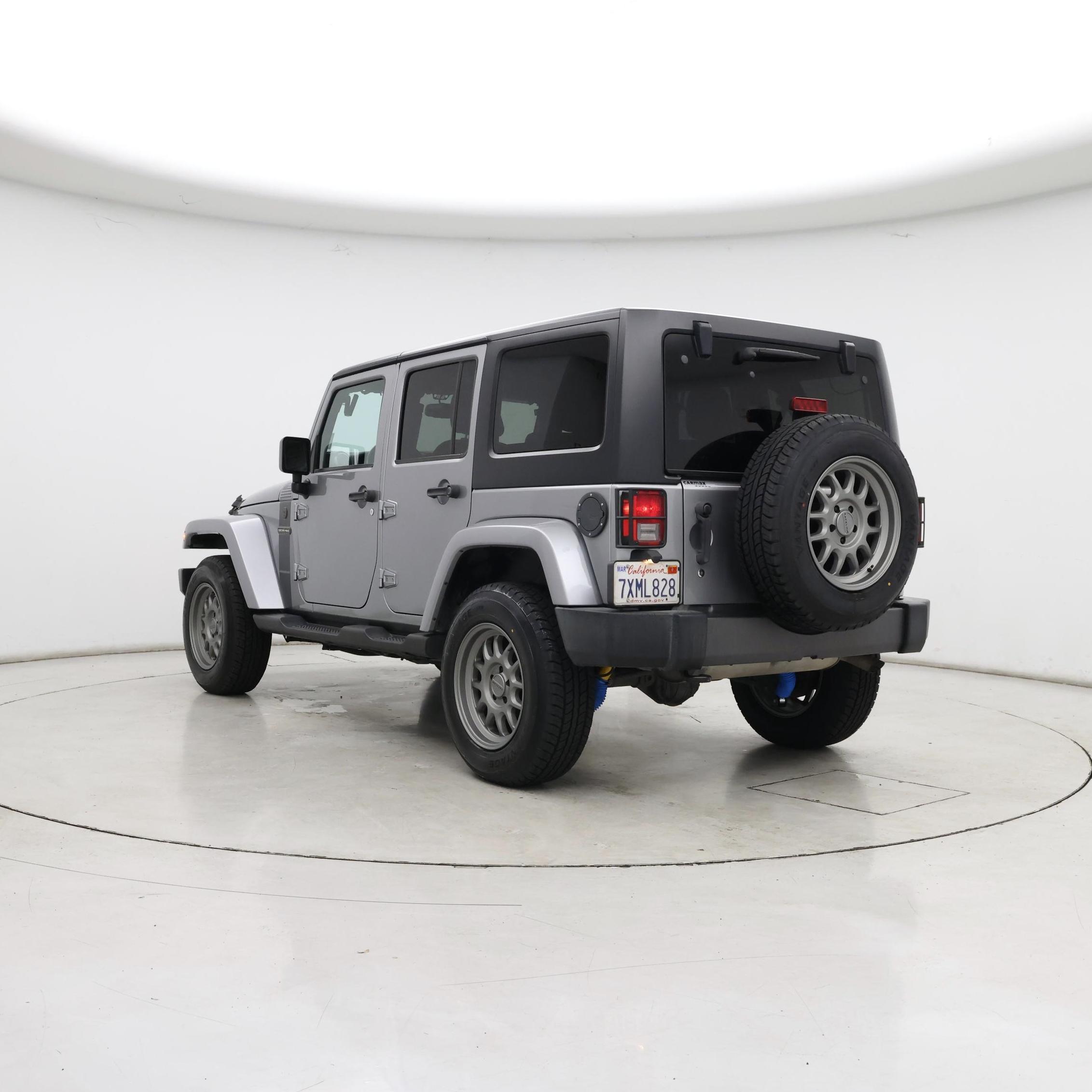 Thumbnail: 2017 Jeep Wrangler - 2