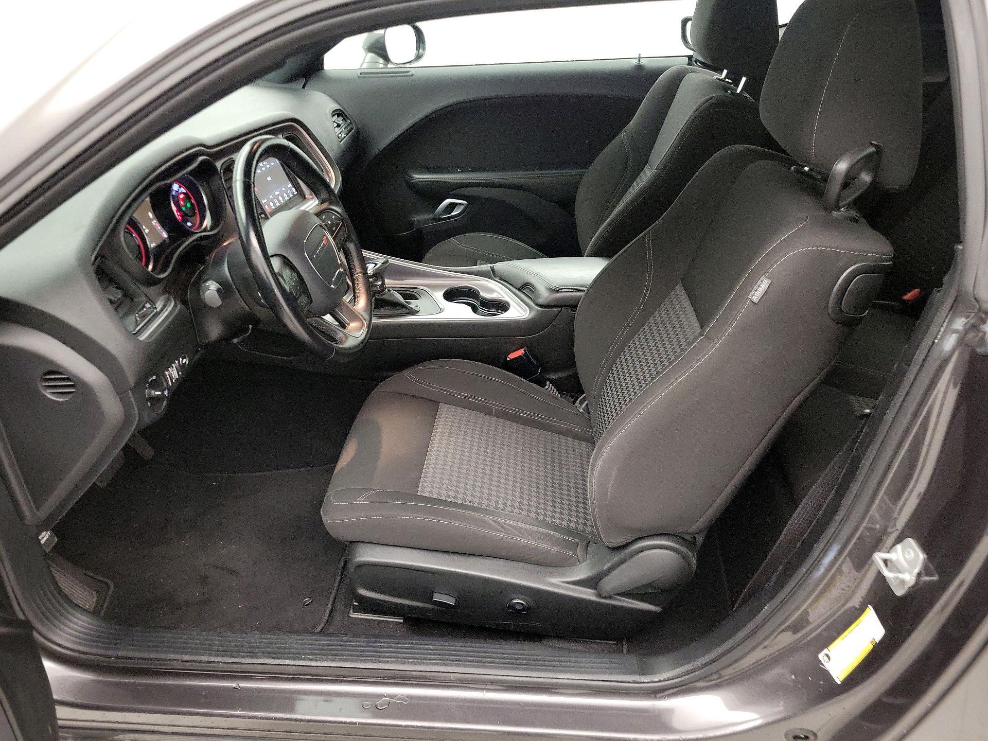 Thumbnail: 2020 Dodge Challenger - 11