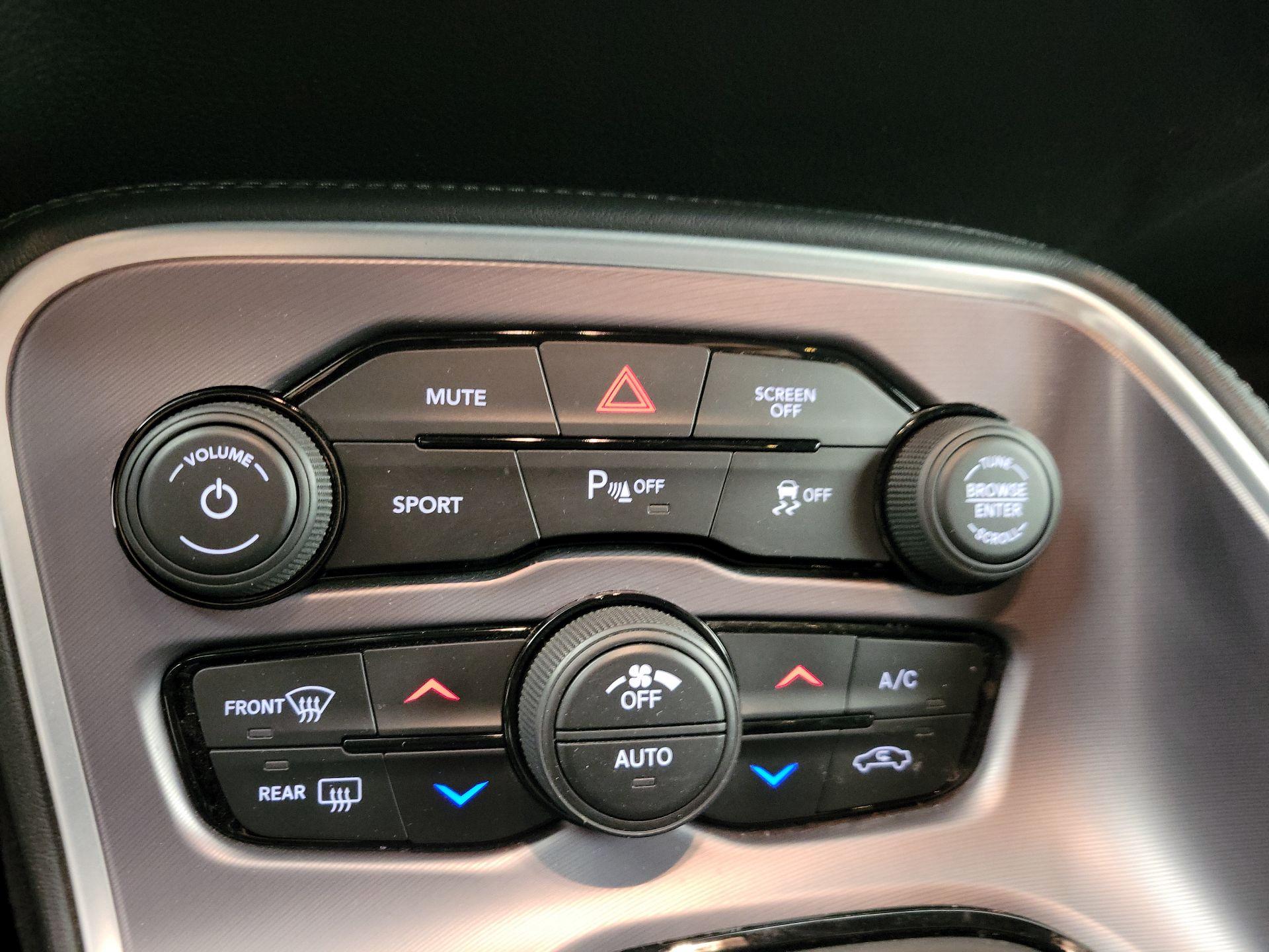 Thumbnail: 2020 Dodge Challenger - 16