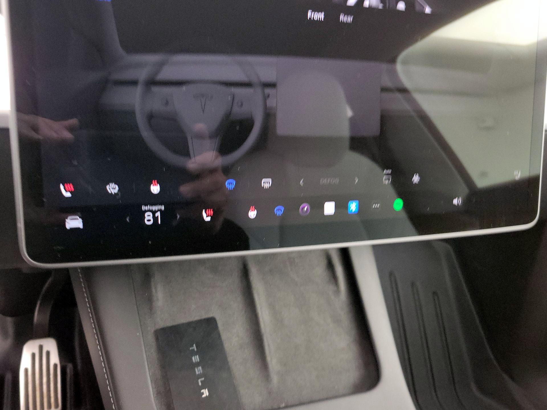 Thumbnail: 2024 Tesla Model Y - 16