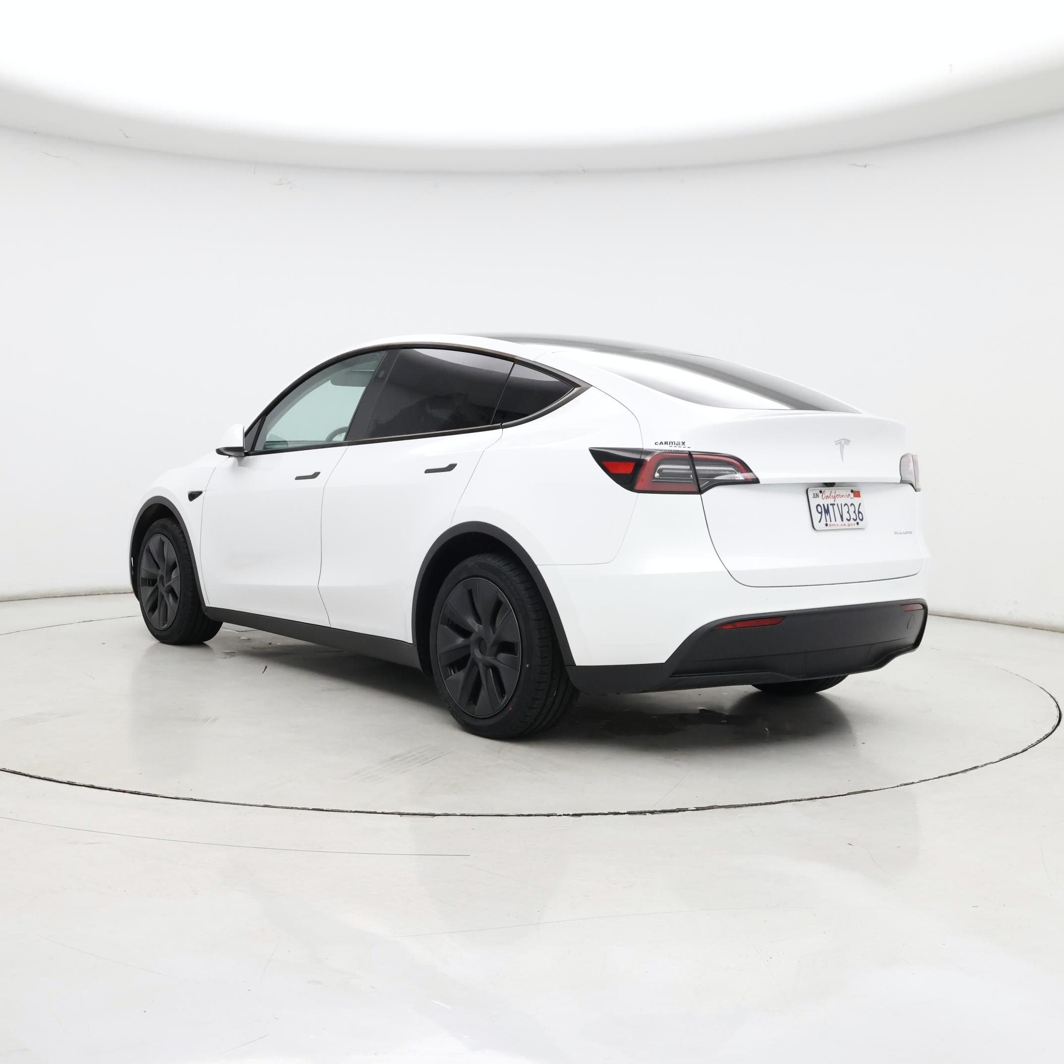 Thumbnail: 2024 Tesla Model Y - 2