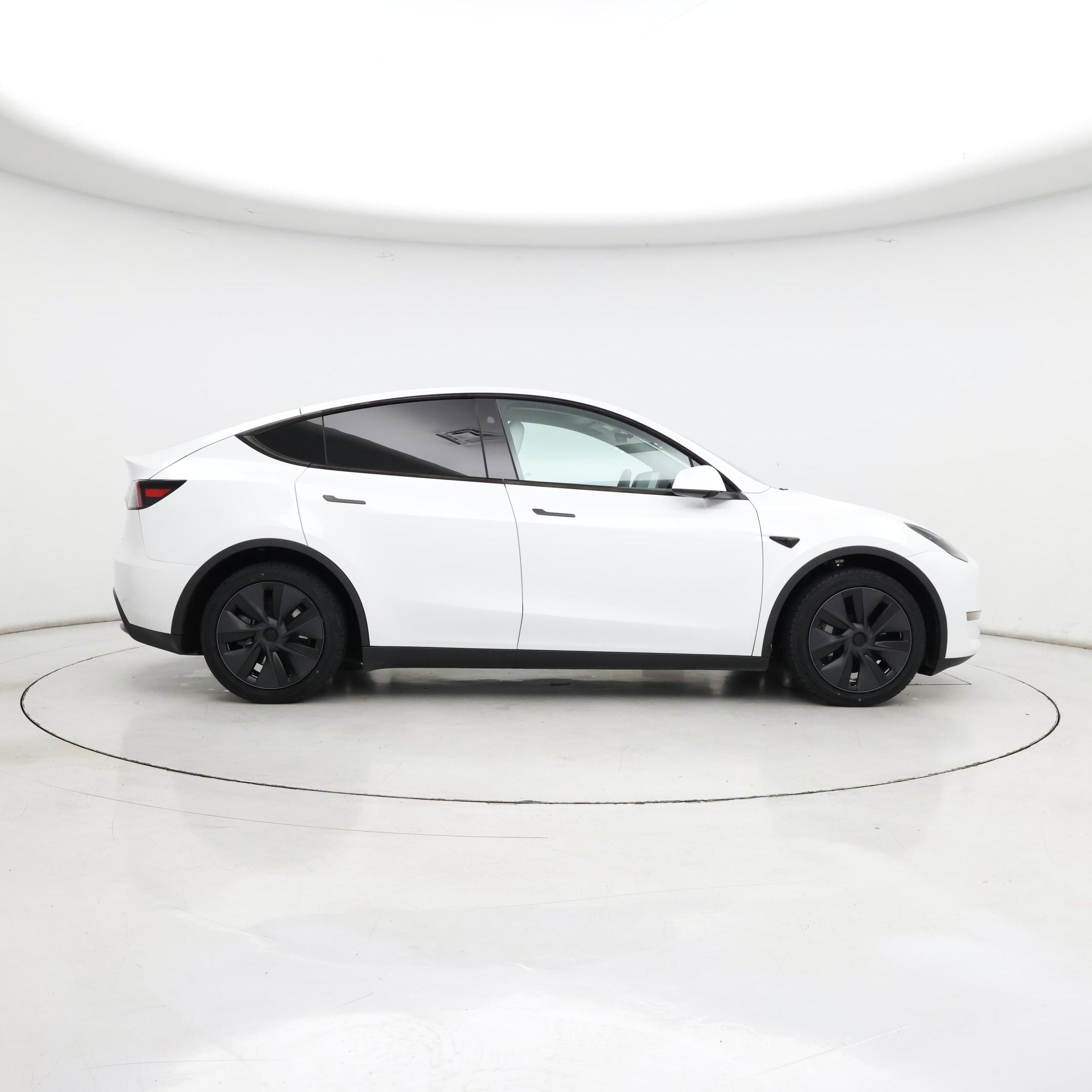 Thumbnail: 2024 Tesla Model Y - 7