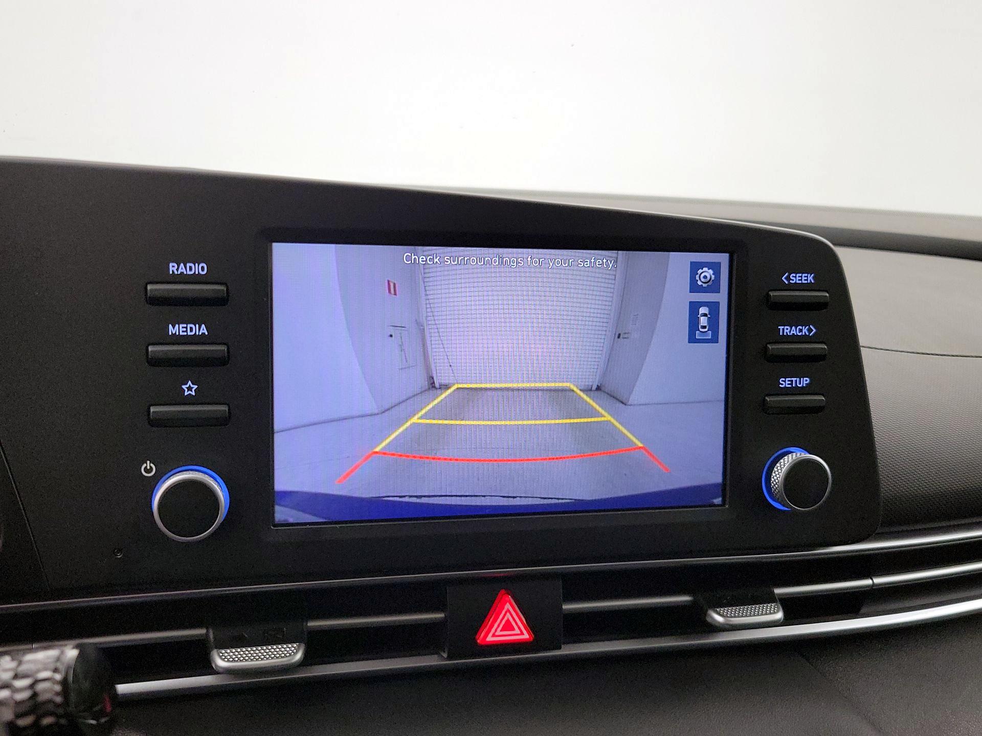 Thumbnail: 2023 Hyundai Elantra - 14