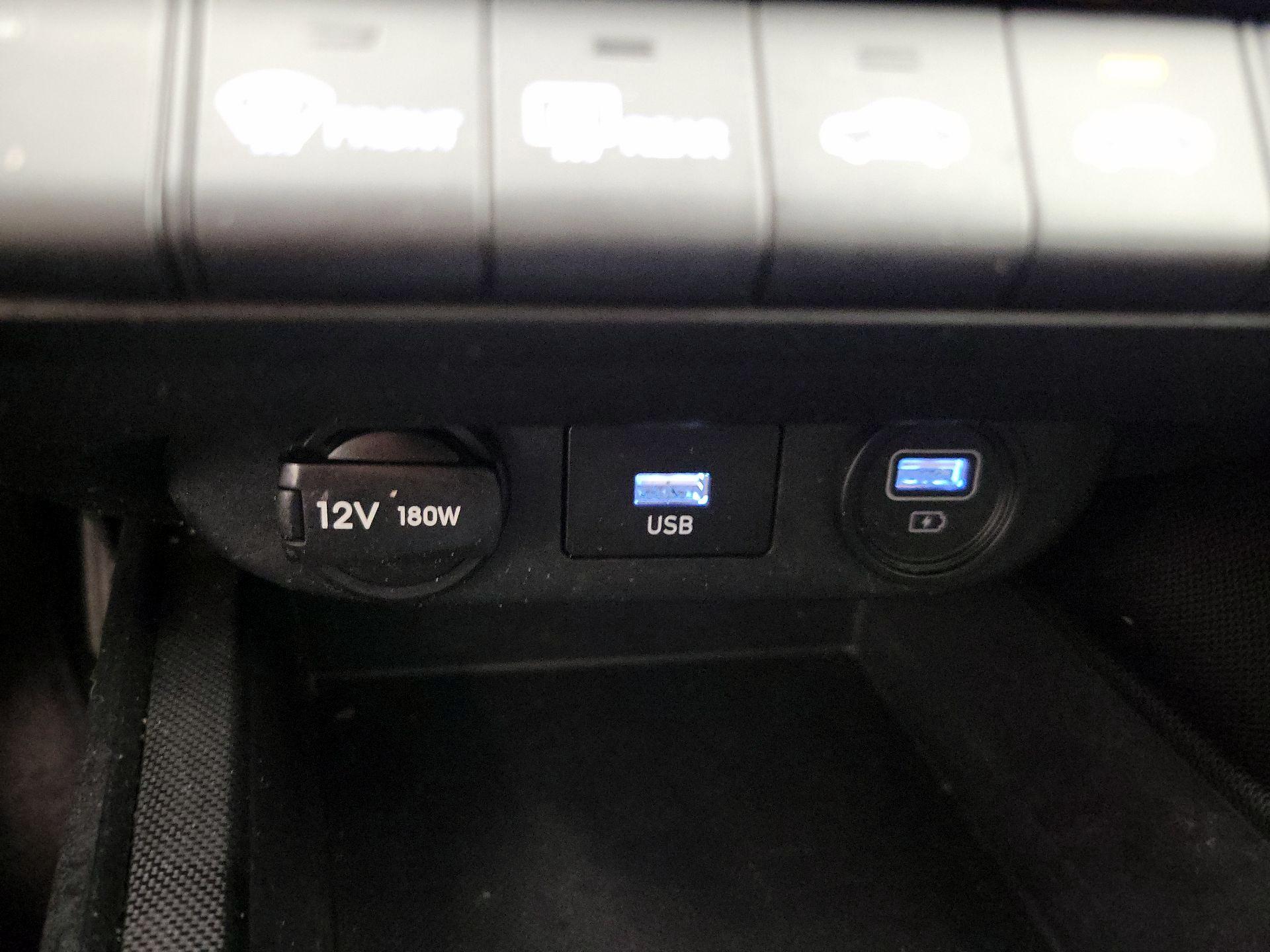 Thumbnail: 2023 Hyundai Elantra - 18