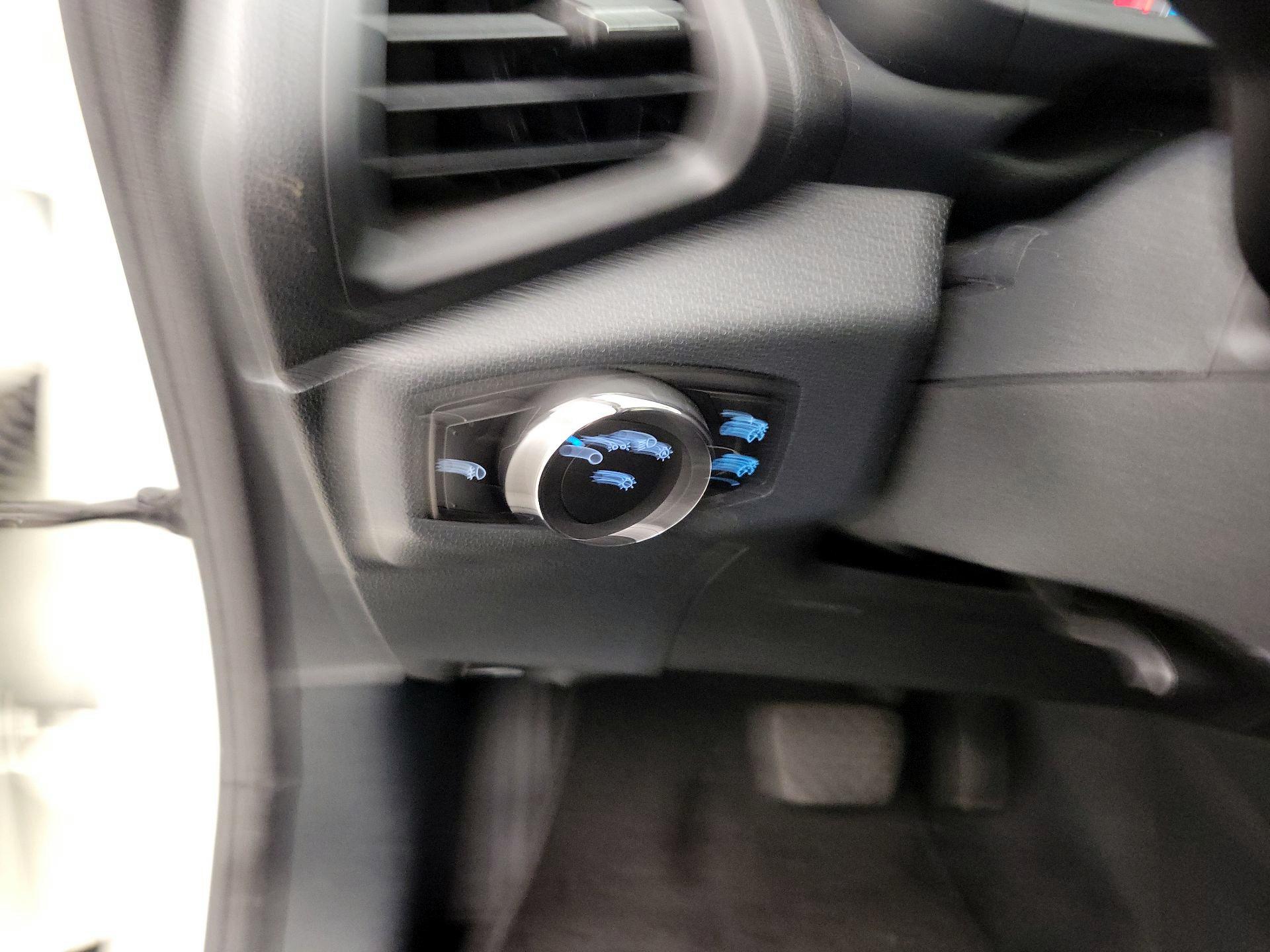 Thumbnail: 2019 Ford EcoSport - 13