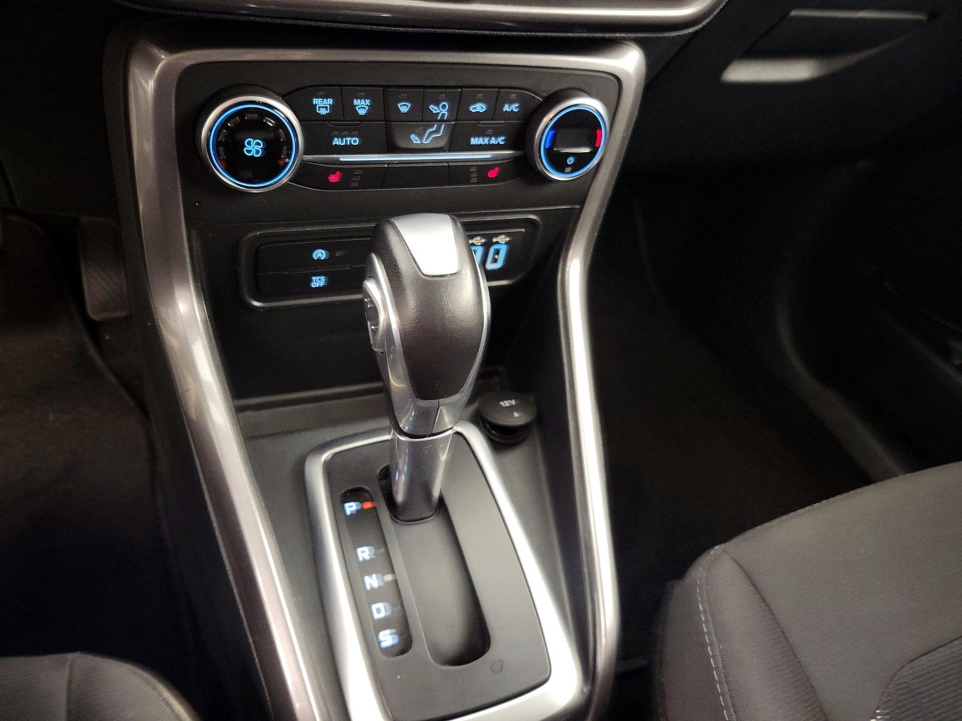 Thumbnail: 2019 Ford EcoSport - 18