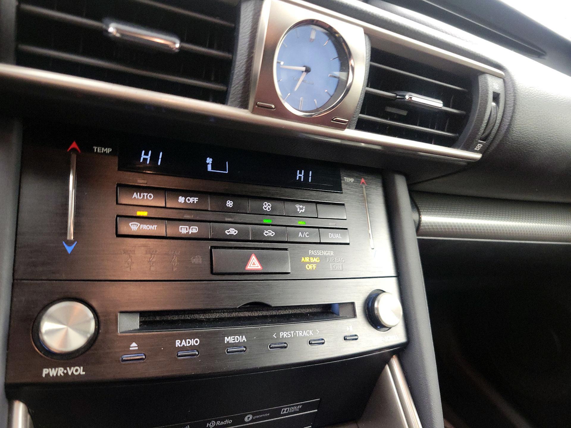 Thumbnail: 2017 Lexus IS - 17