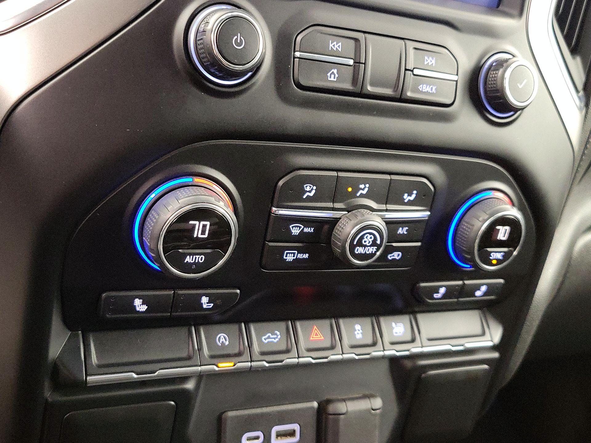 Thumbnail: 2020 Chevrolet Silverado 1500 - 16