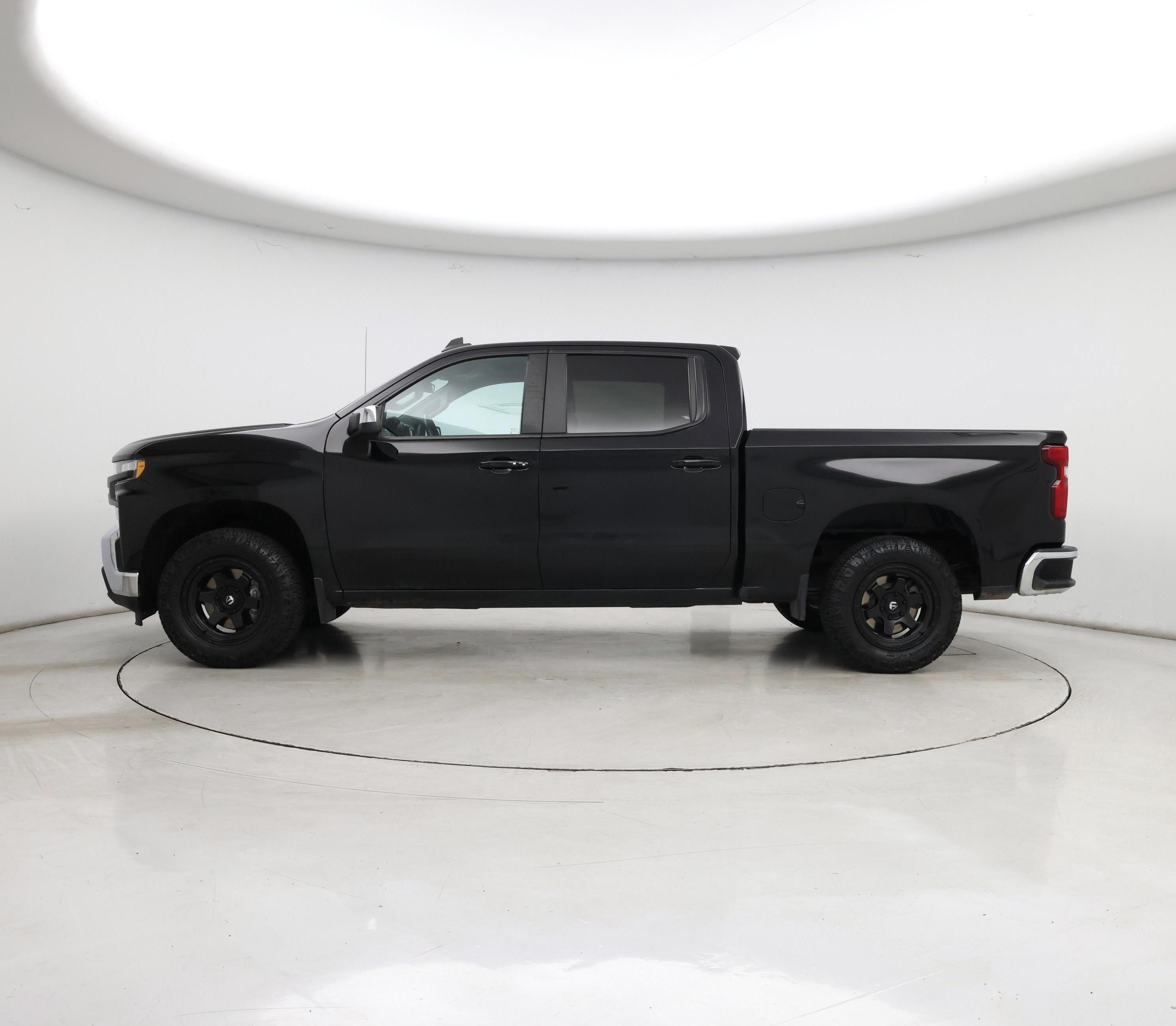 Thumbnail: 2020 Chevrolet Silverado 1500 - 3