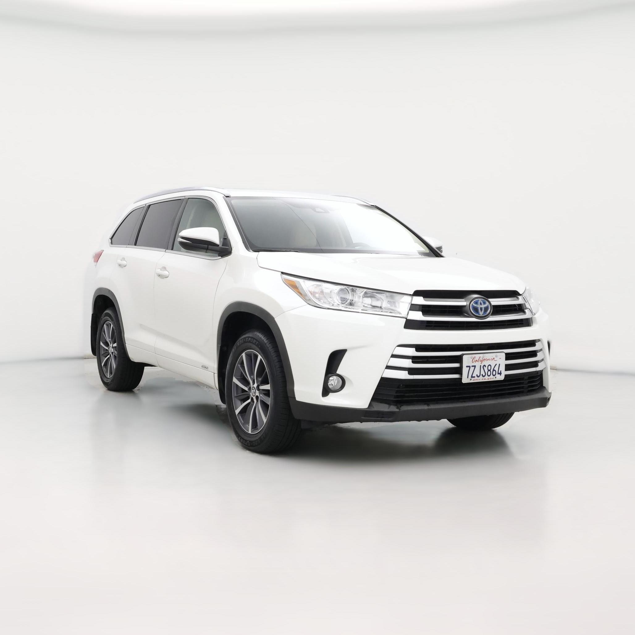 Thumbnail: 2017 Toyota Highlander - 1