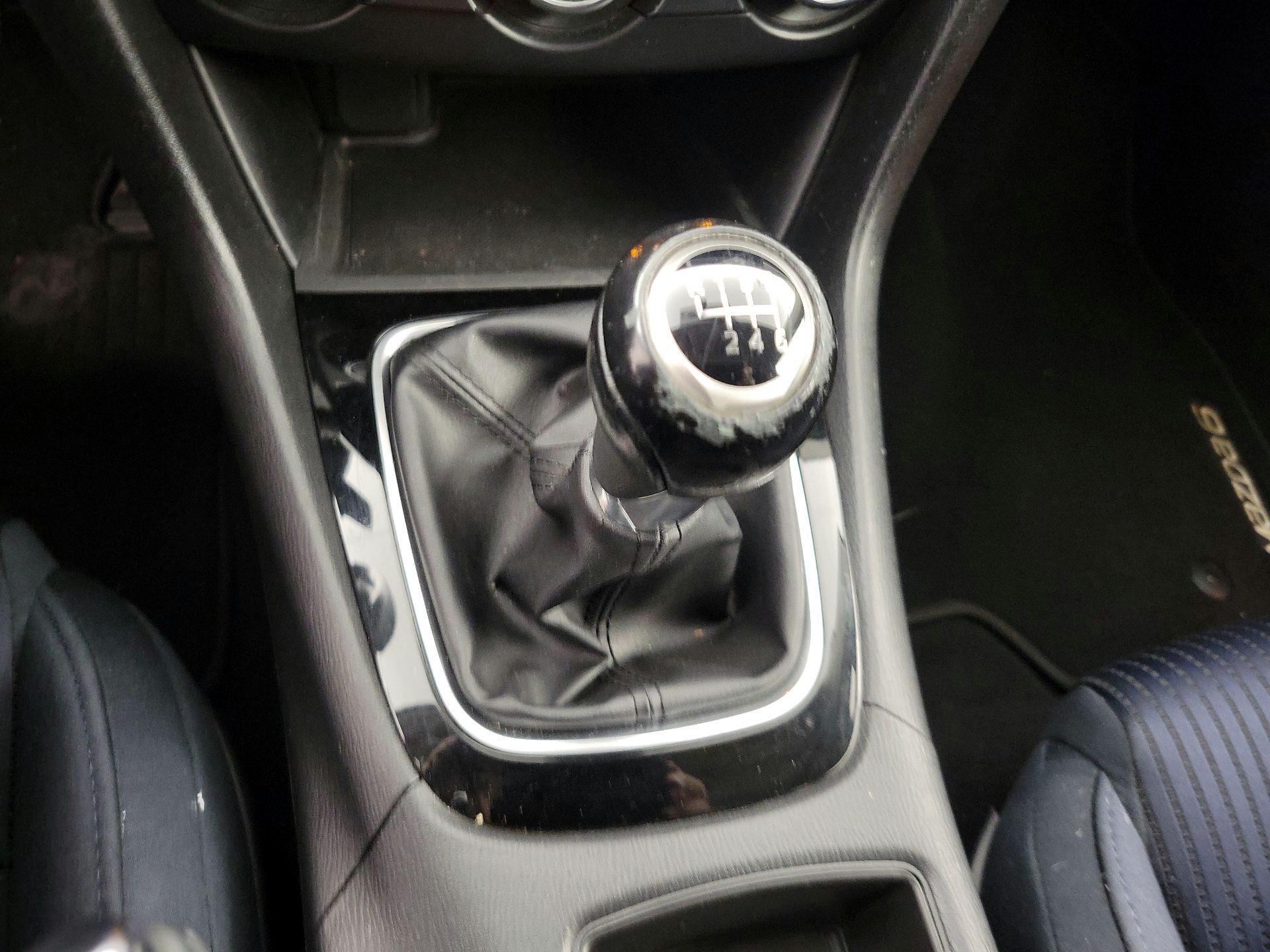 Thumbnail: 2015 Mazda Mazda6 - 16