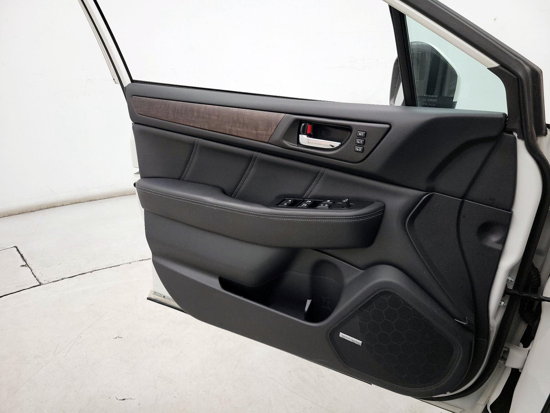 Thumbnail: 2018 Subaru Outback - 12