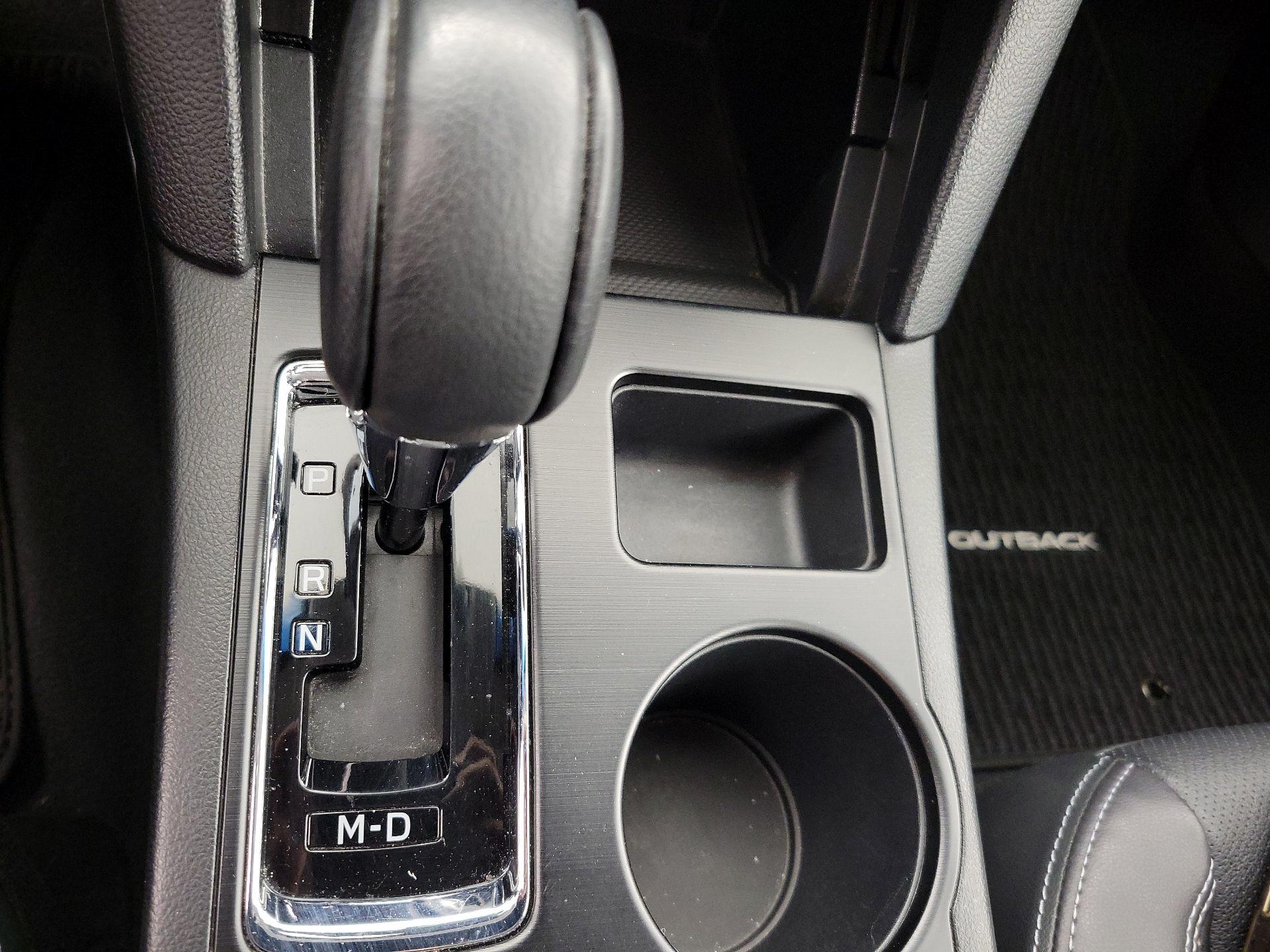 Thumbnail: 2018 Subaru Outback - 18