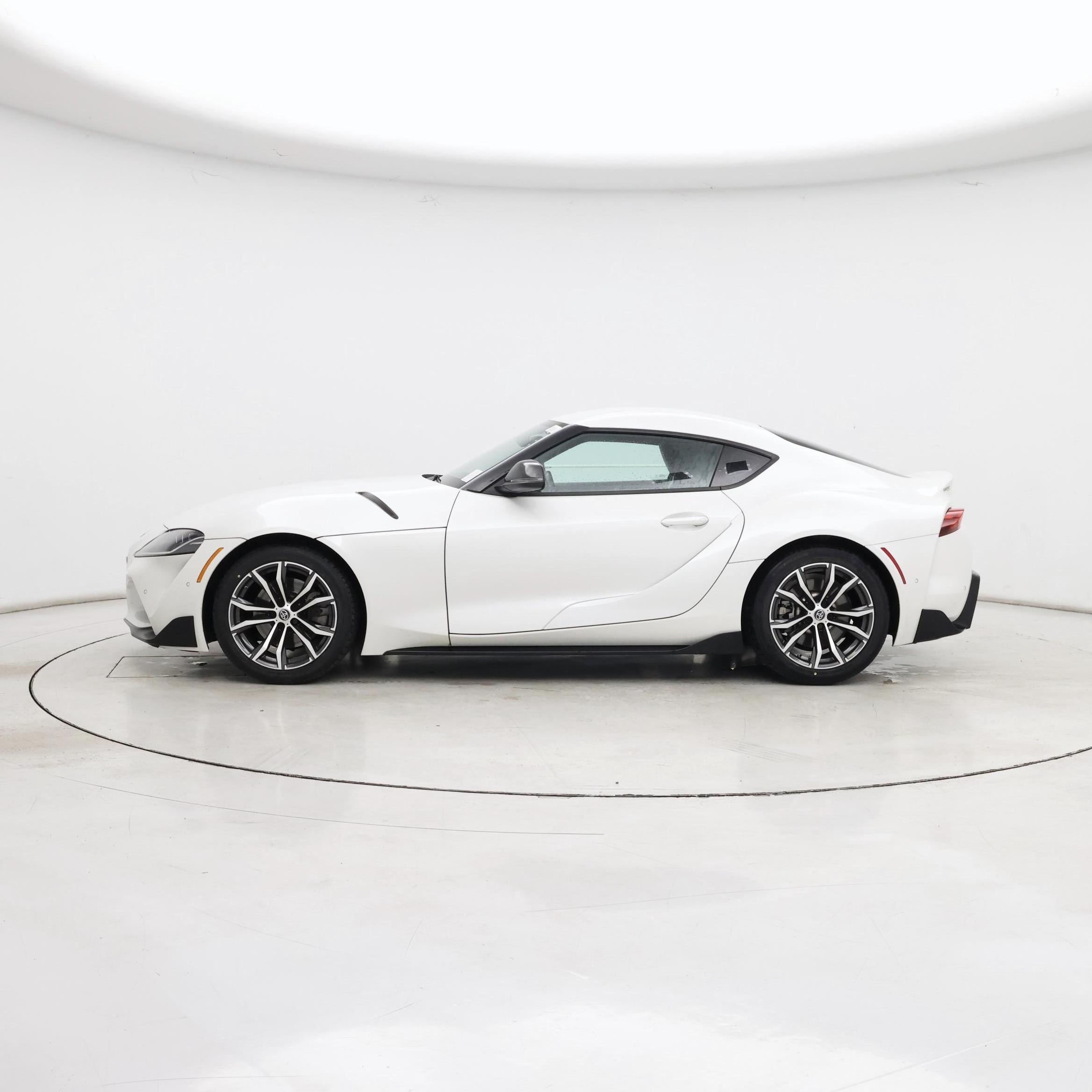 Thumbnail: 2021 Toyota Supra - 3