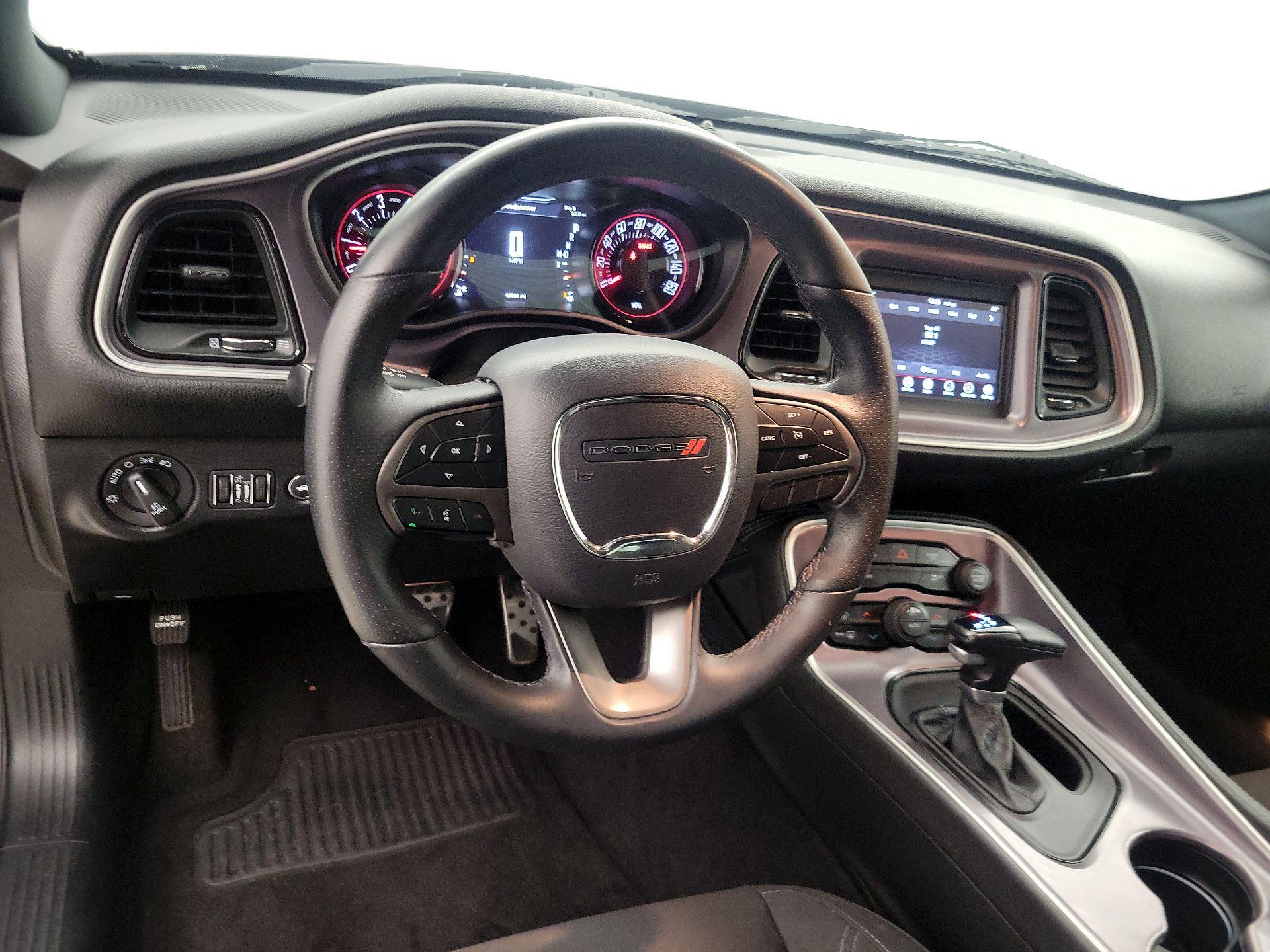 Thumbnail: 2019 Dodge Challenger - 10