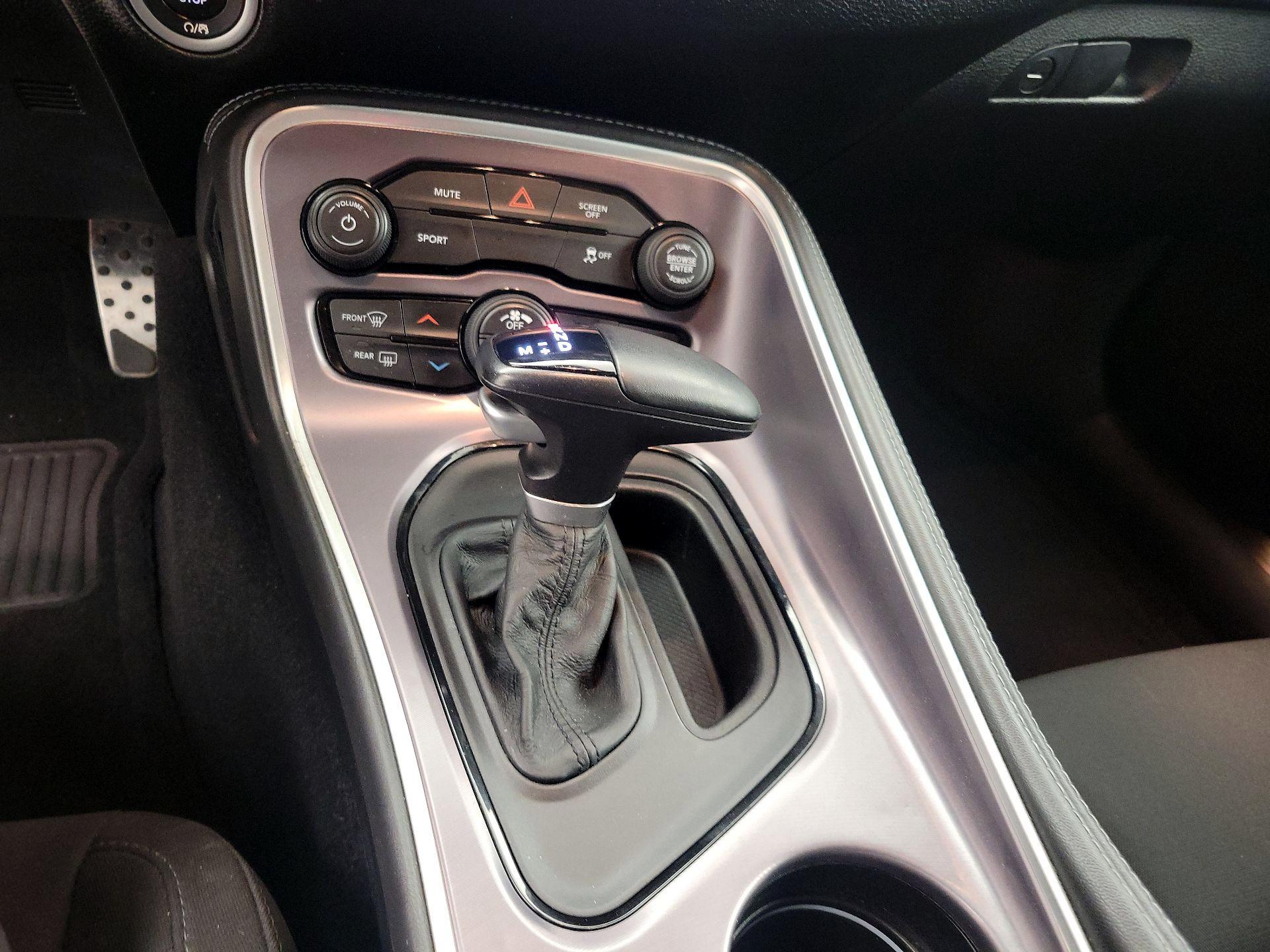 Thumbnail: 2019 Dodge Challenger - 18