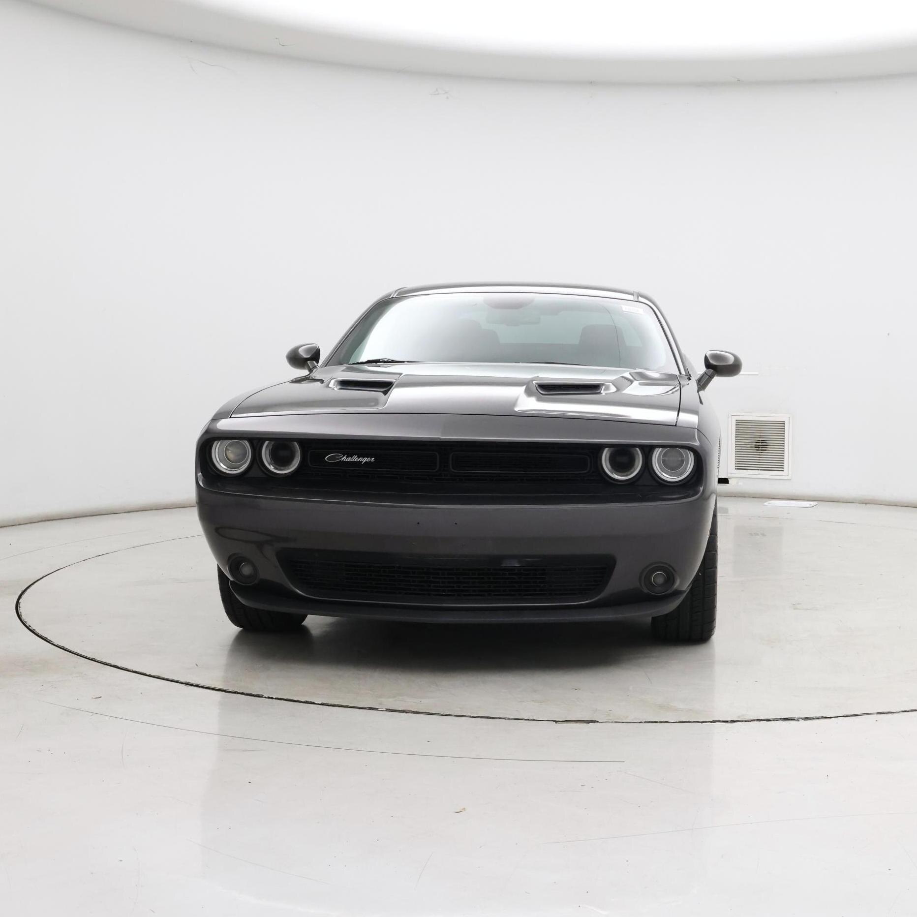 Thumbnail: 2019 Dodge Challenger - 5