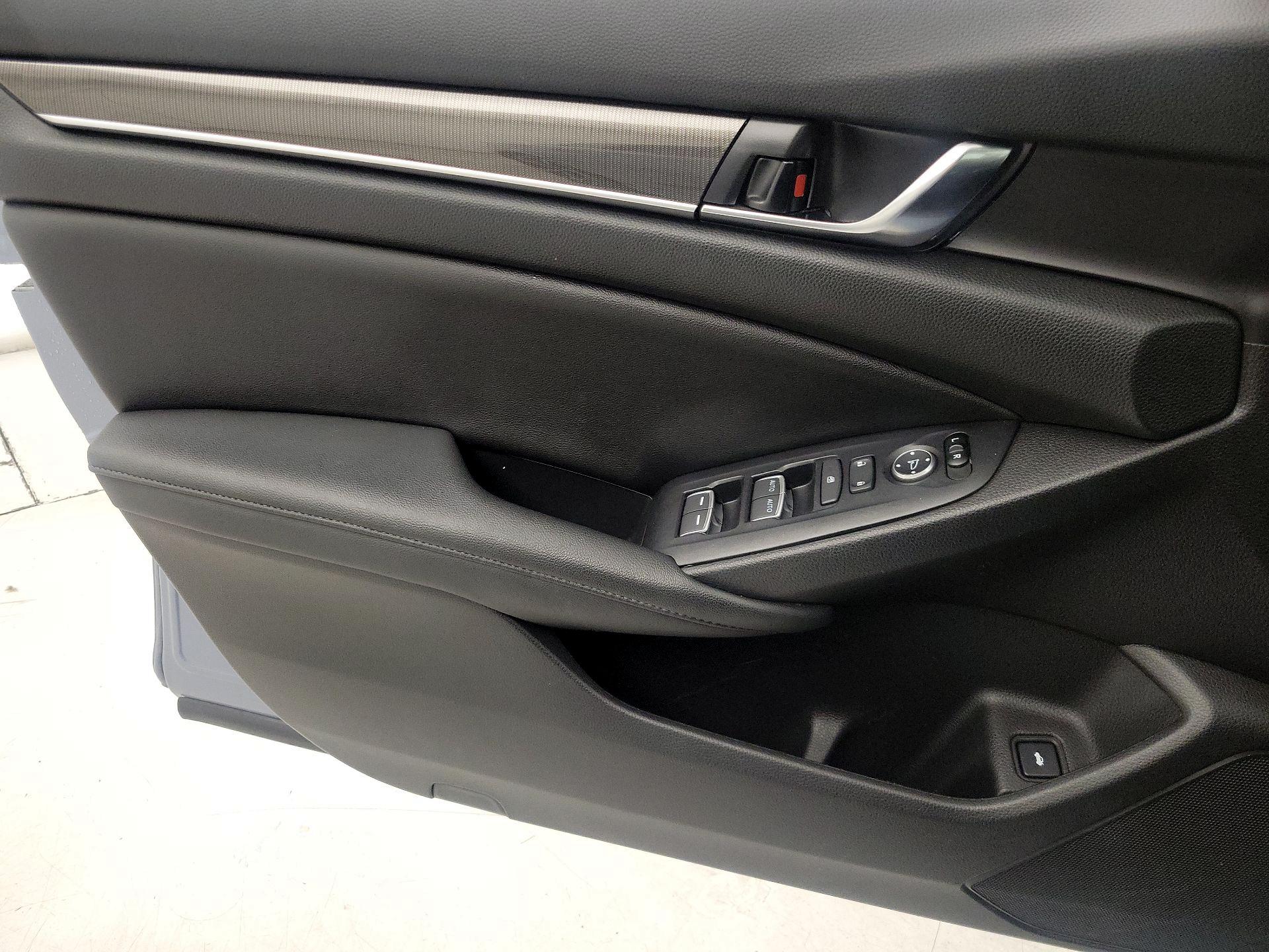 Thumbnail: 2021 Honda Accord - 12