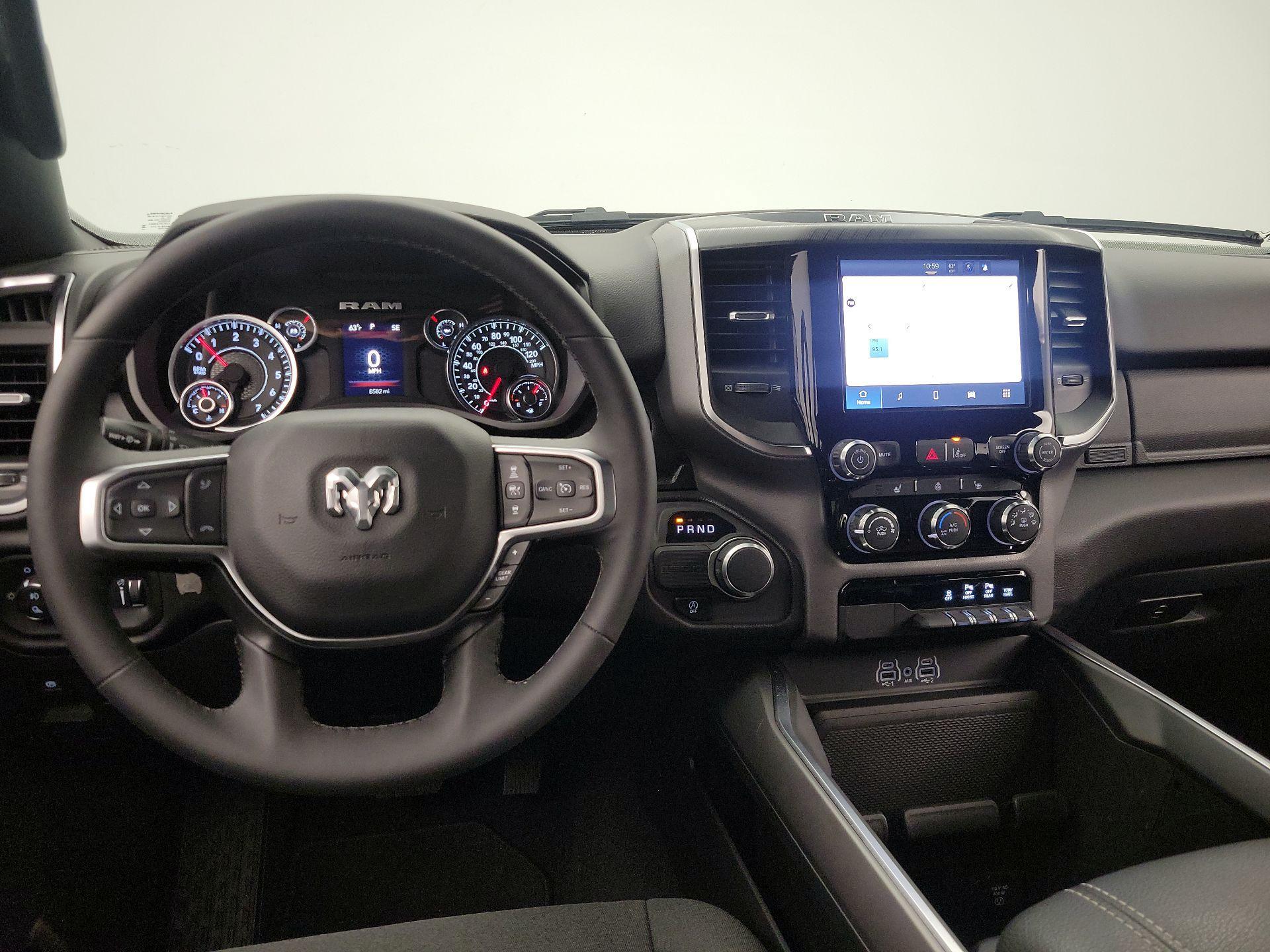 Thumbnail: 2025 RAM 1500 - 9