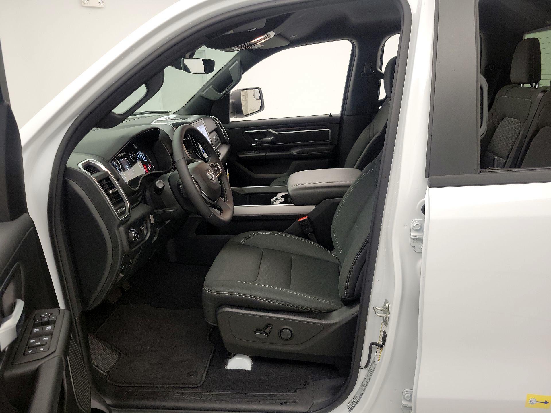 Thumbnail: 2025 RAM 1500 - 11