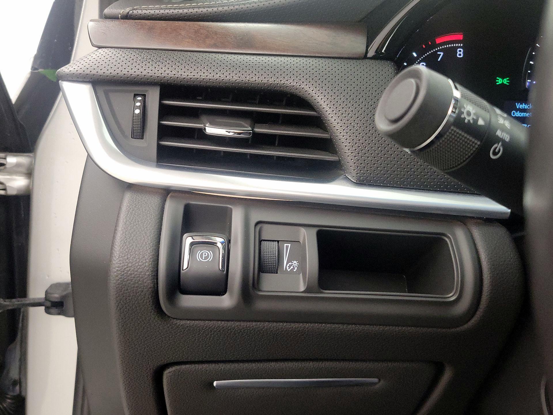 Thumbnail: 2019 Cadillac XTS - 13