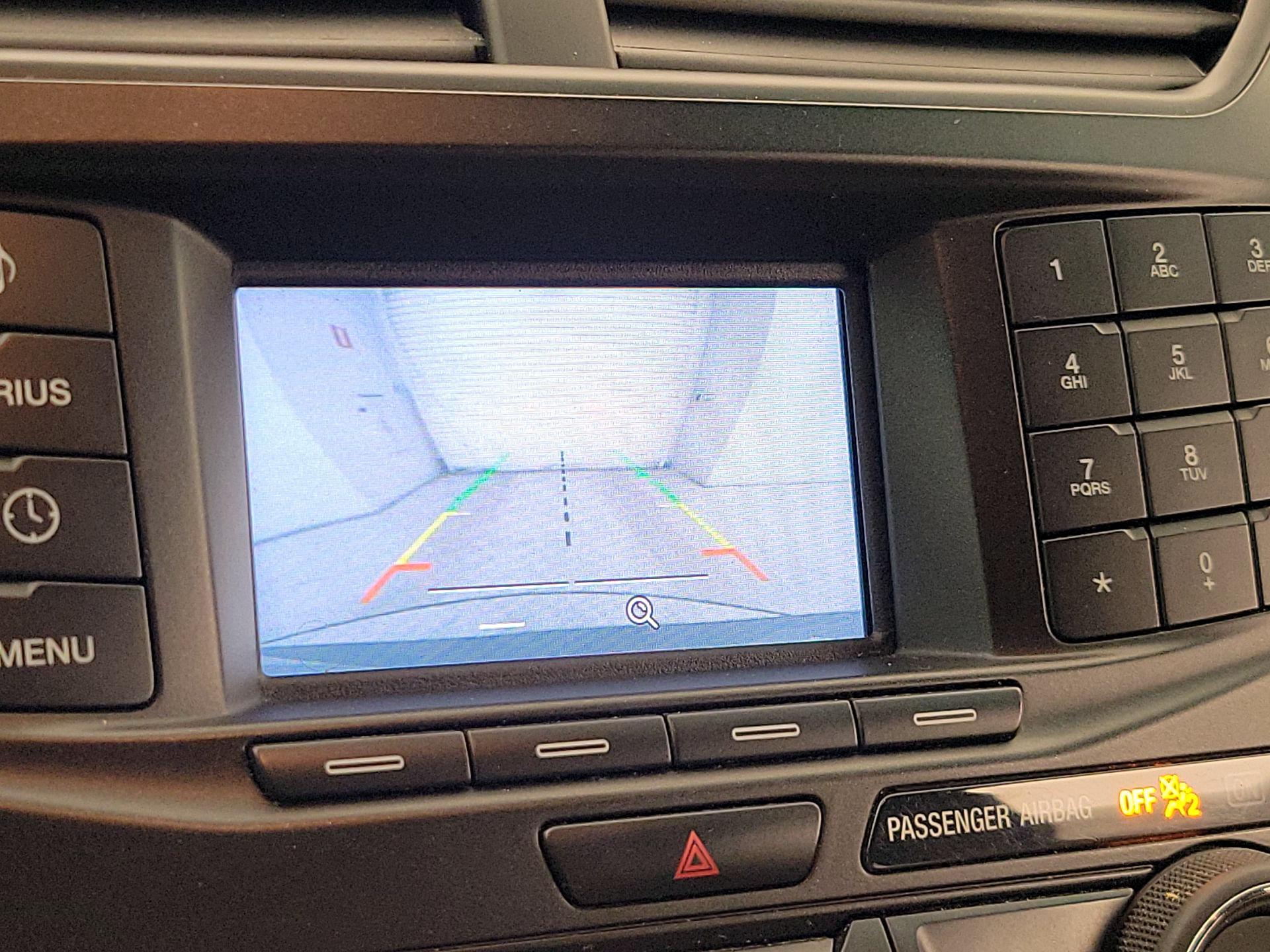 Thumbnail: 2016 Ford Explorer - 14