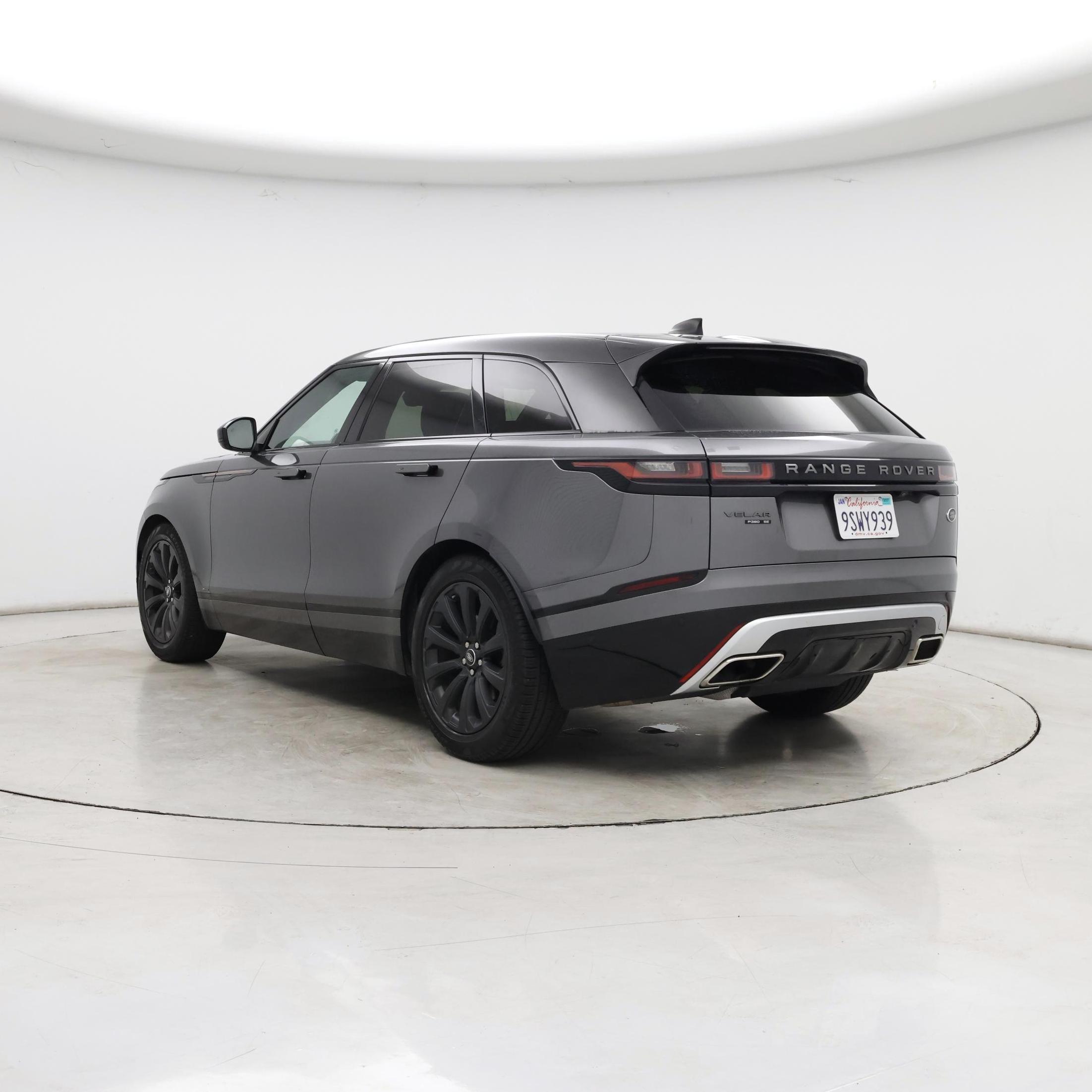 Thumbnail: 2018 Land Rover Range Rover Velar - 2