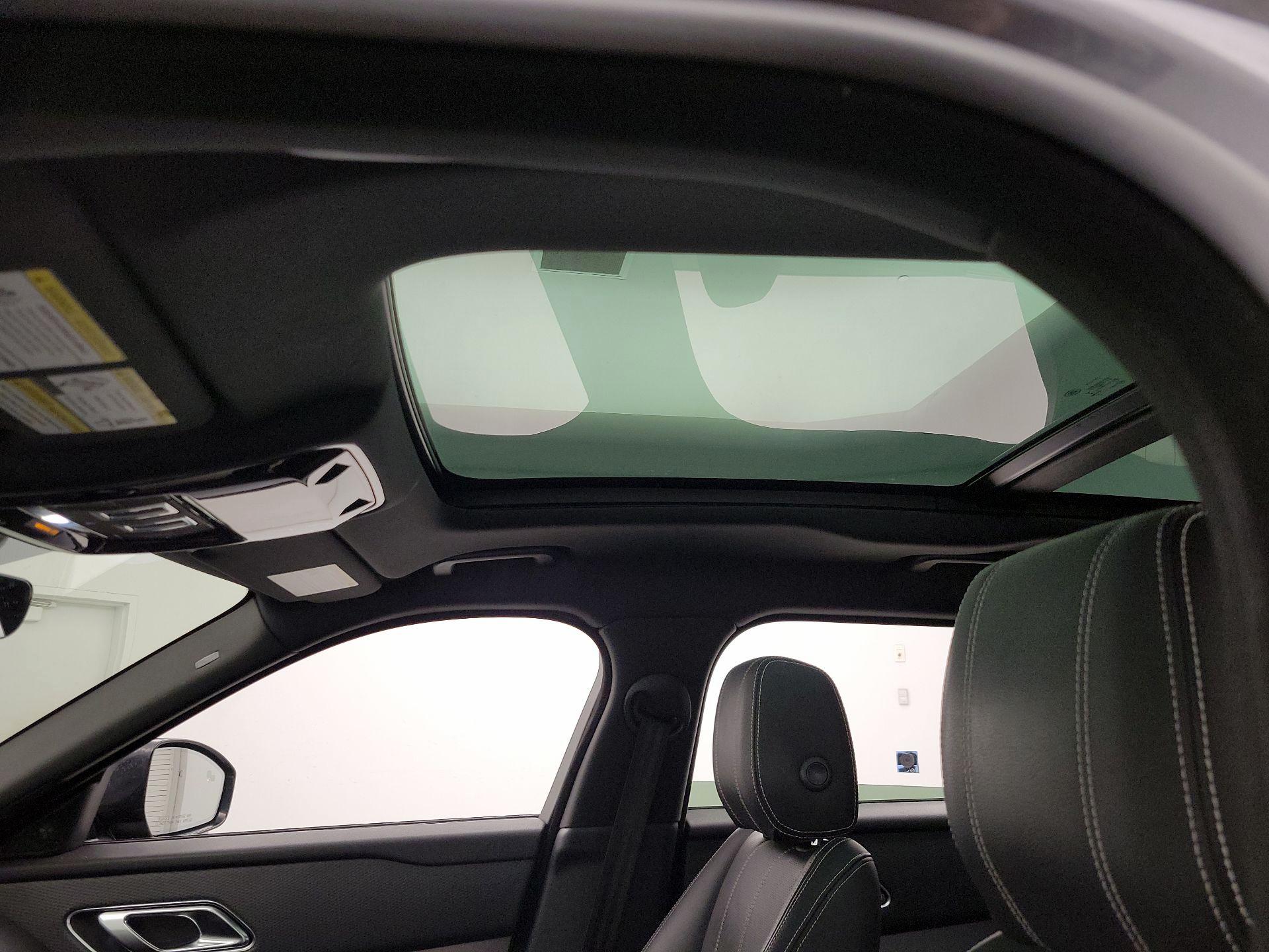 Thumbnail: 2018 Land Rover Range Rover Velar - 20