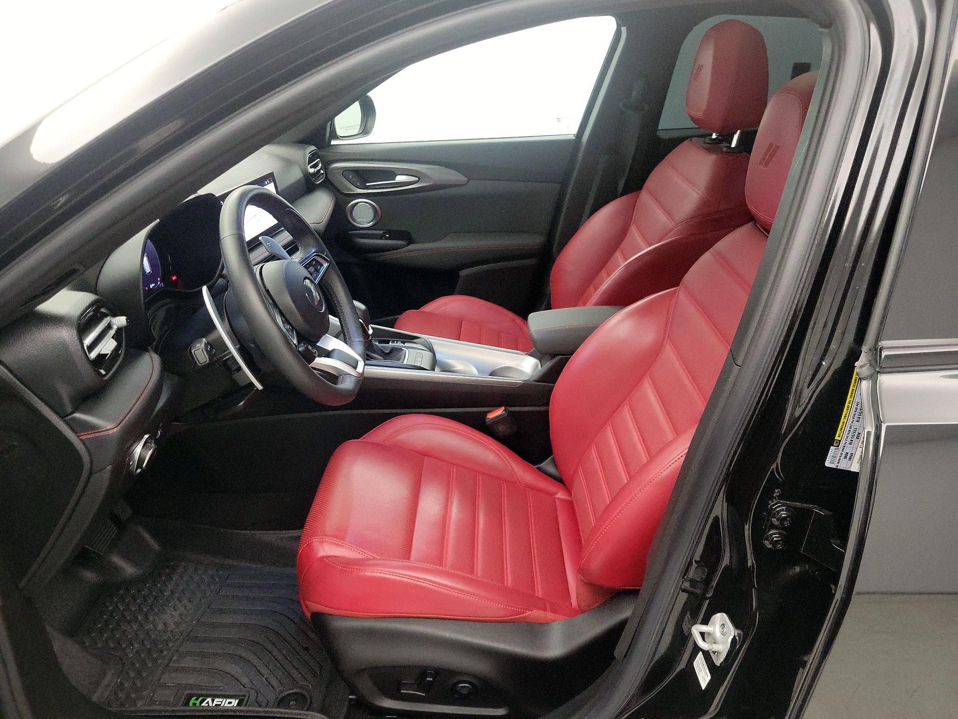 Thumbnail: 2024 Dodge Hornet - 11