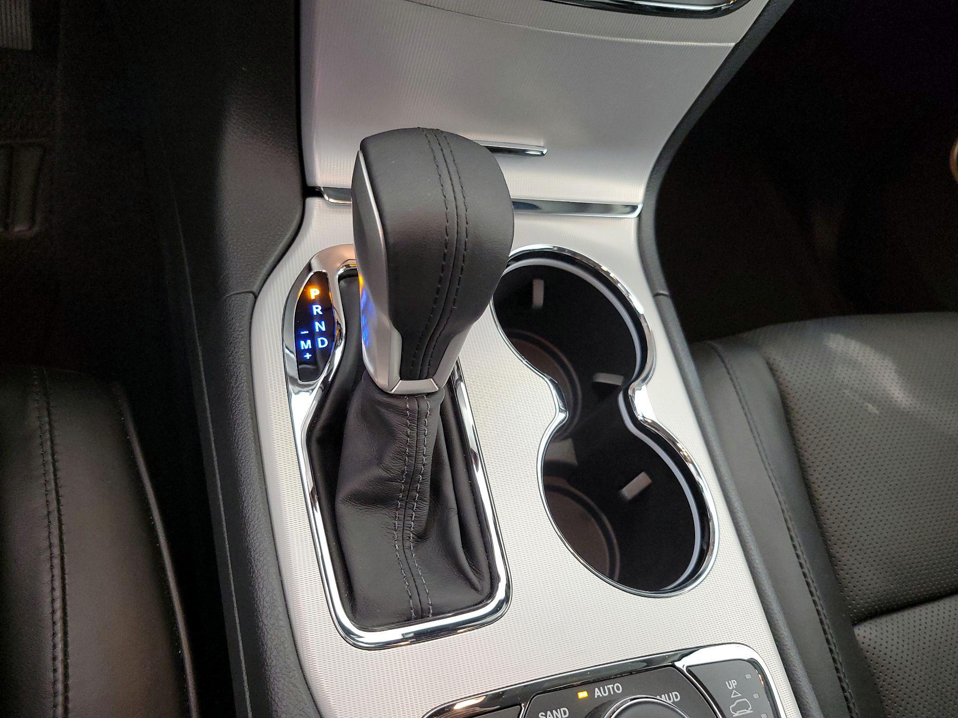 Thumbnail: 2018 Jeep Grand Cherokee - 18