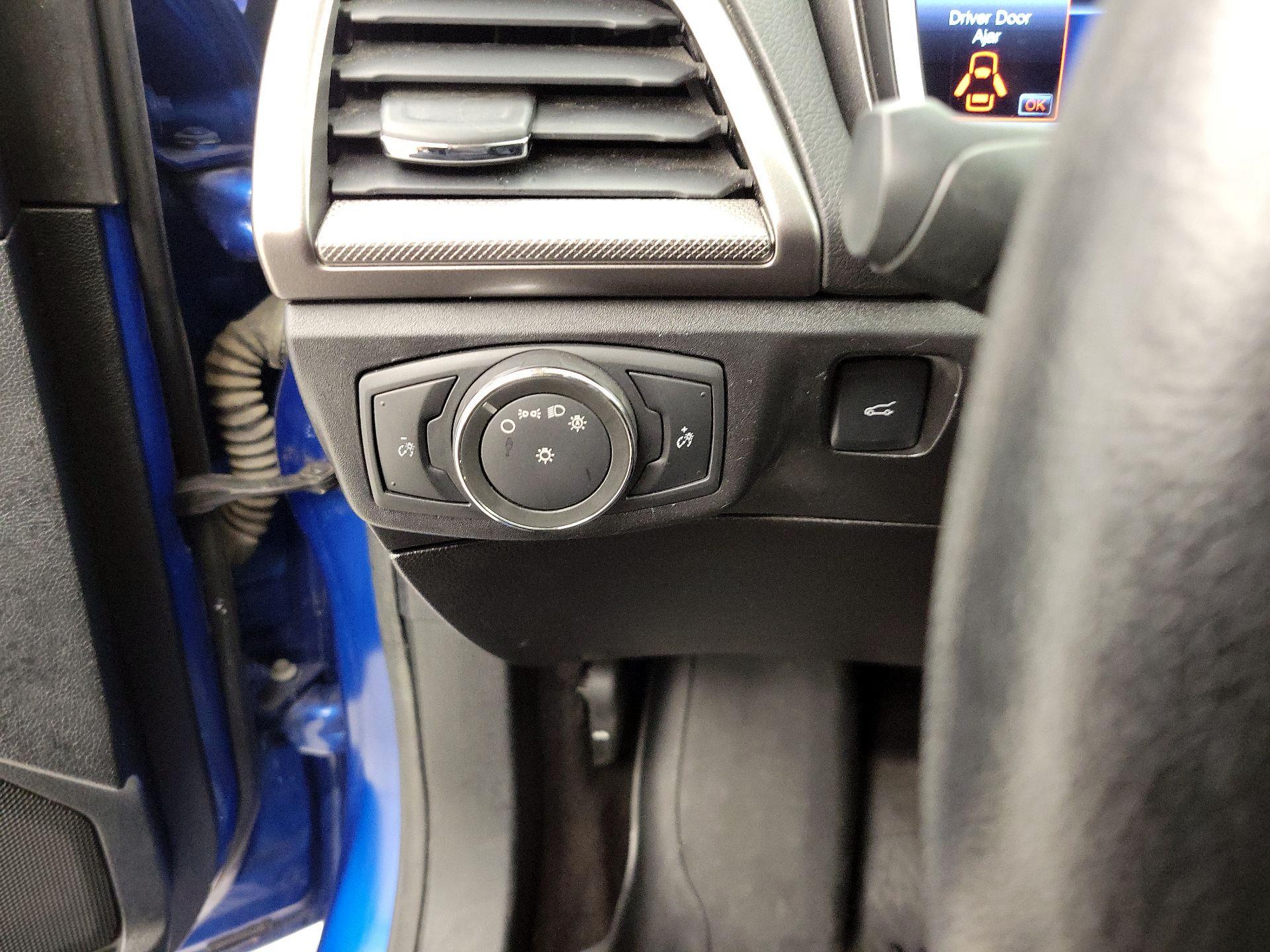 Thumbnail: 2017 Ford Fusion - 13