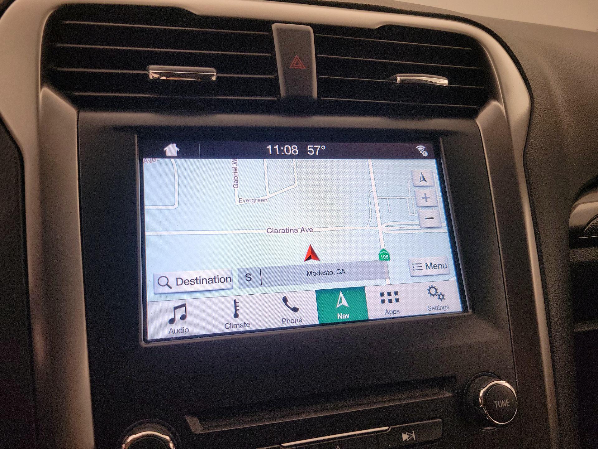 Thumbnail: 2017 Ford Fusion - 14